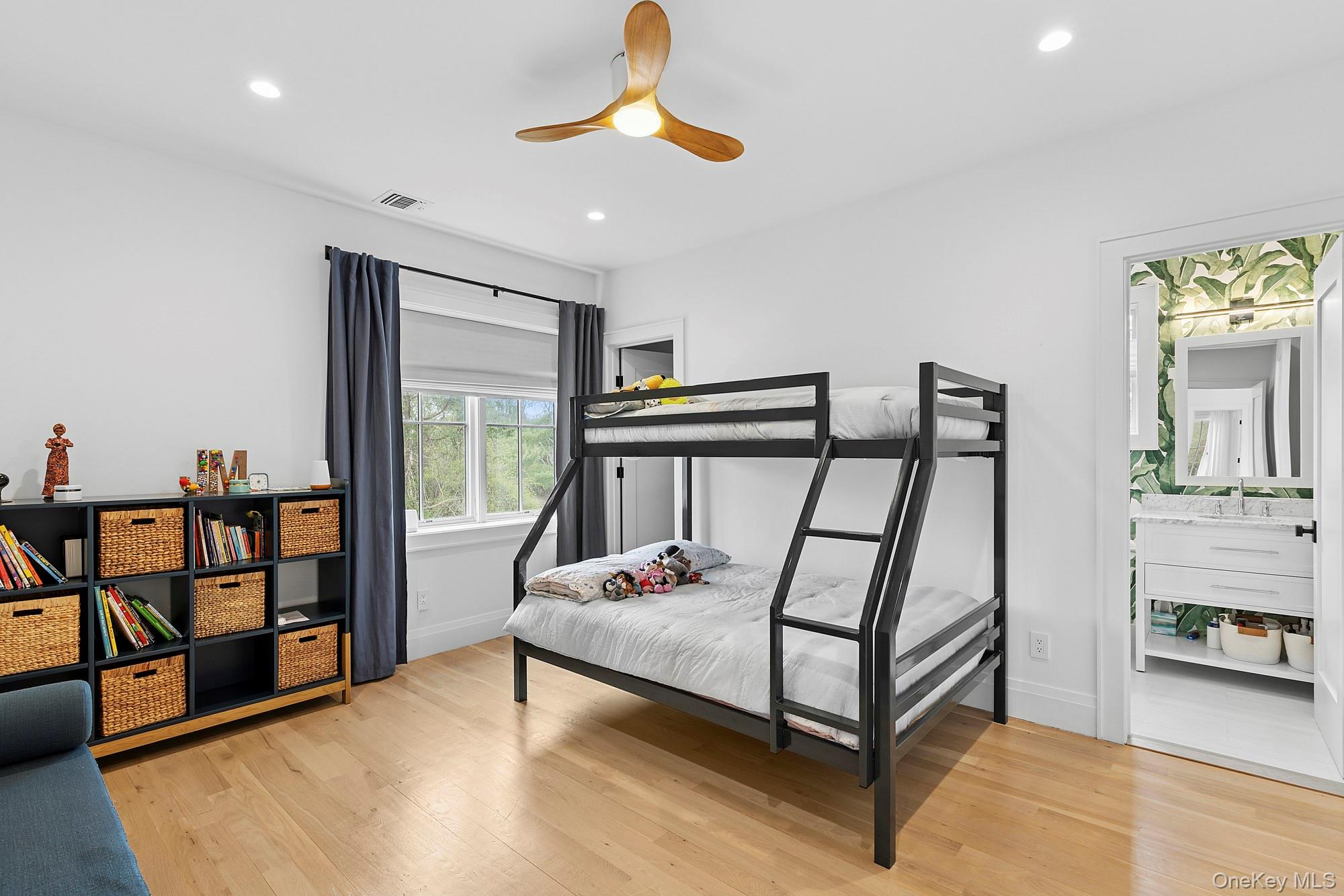 #13 photo, 8 Sweetgrass Road, Westhampton , NY 11977