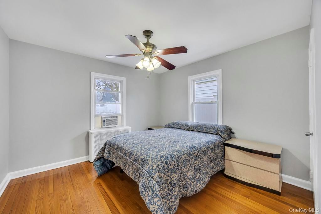 #11 photo, 88 Krug Place, Mineola , NY 11501