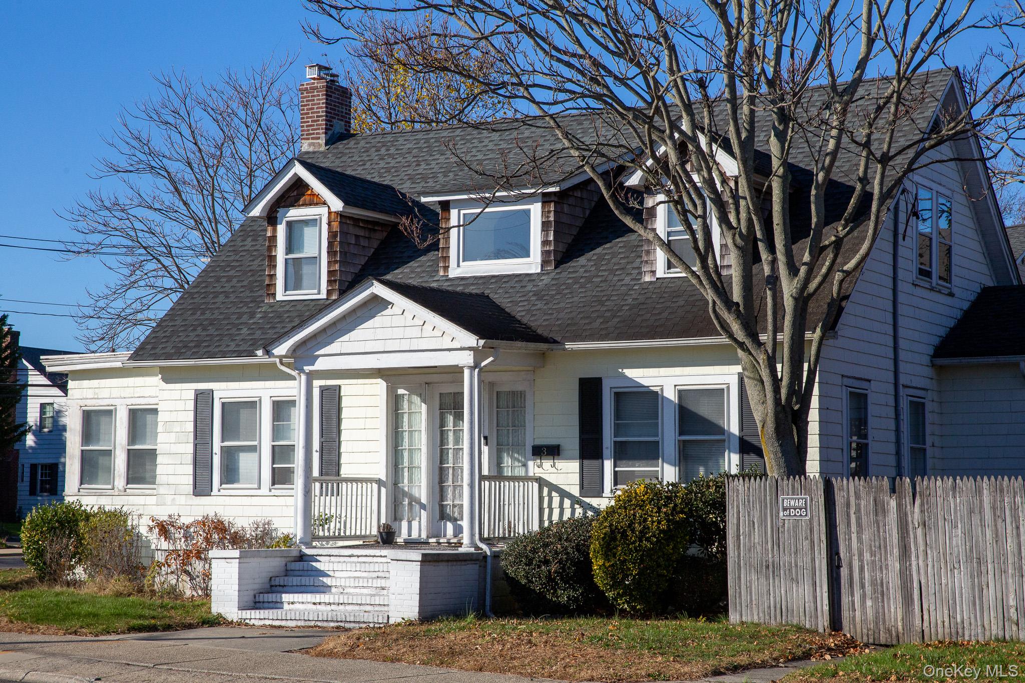 #1 photo, 3 Carman Street, 东长岛 Patchogue , NY 11772