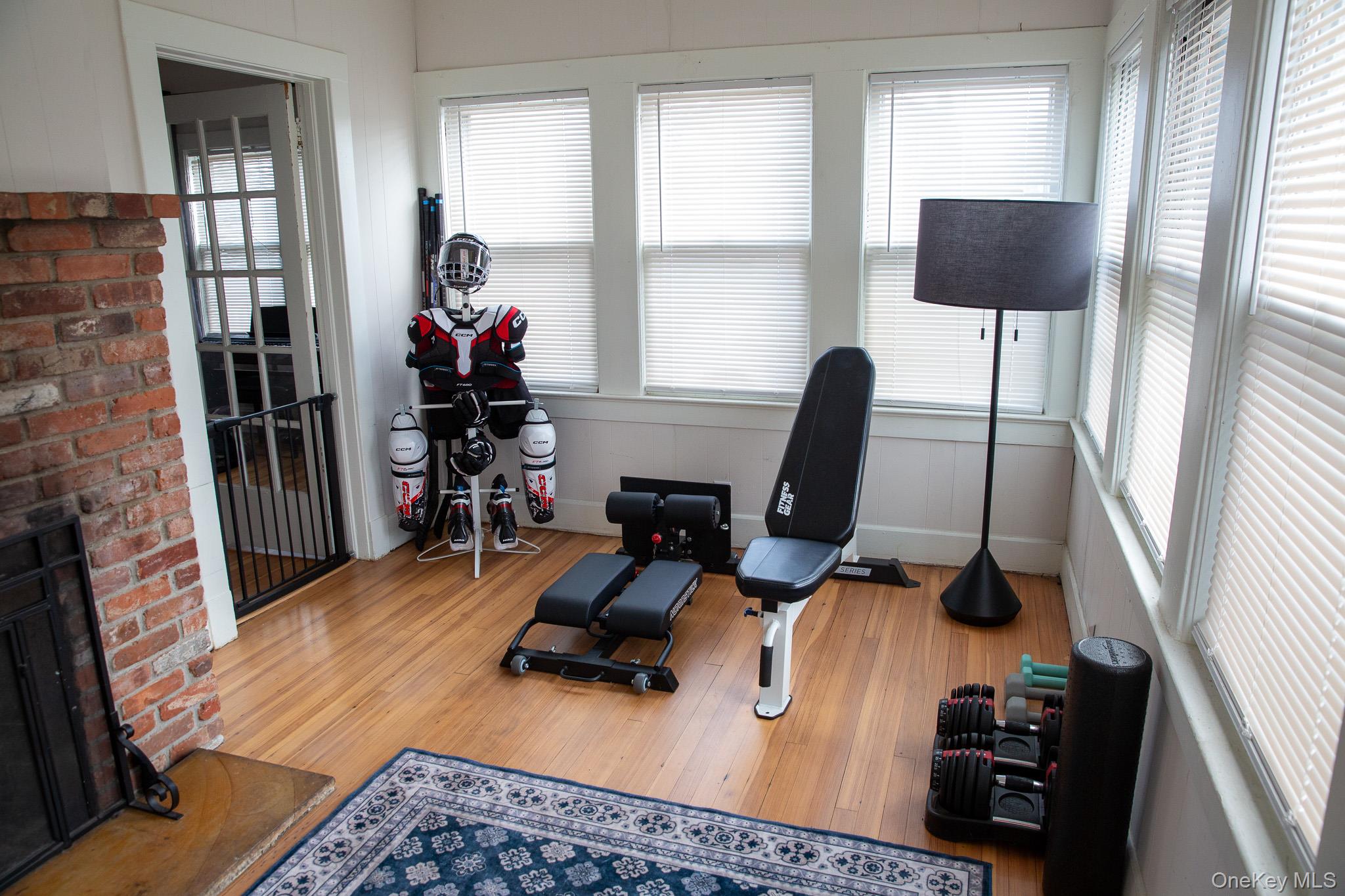 #14 photo, 3 Carman Street, 东长岛 Patchogue , NY 11772