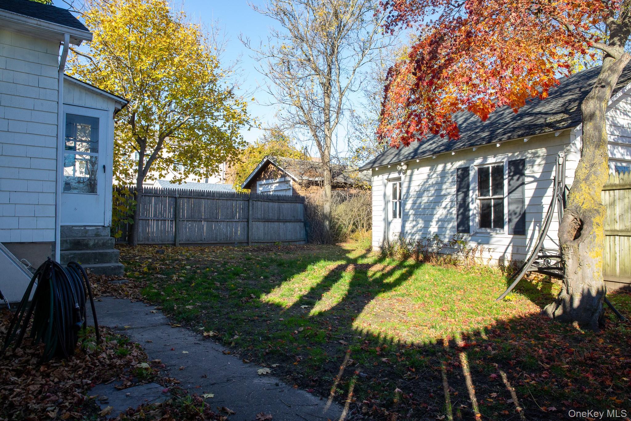 #4 photo, 3 Carman Street, 东长岛 Patchogue , NY 11772