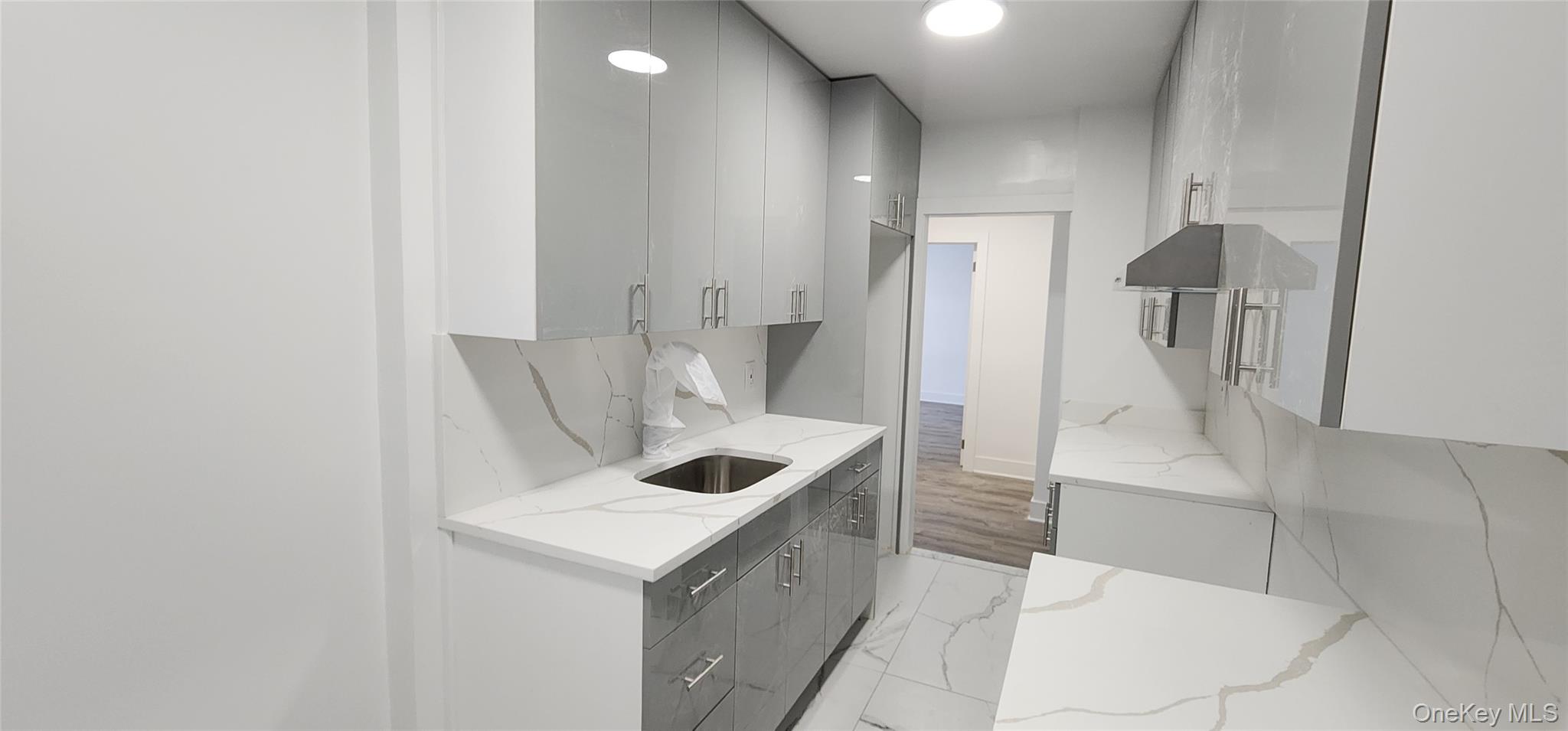 #3 photo, 83-52 Talbot Street, Kew Gardens , NY 11415