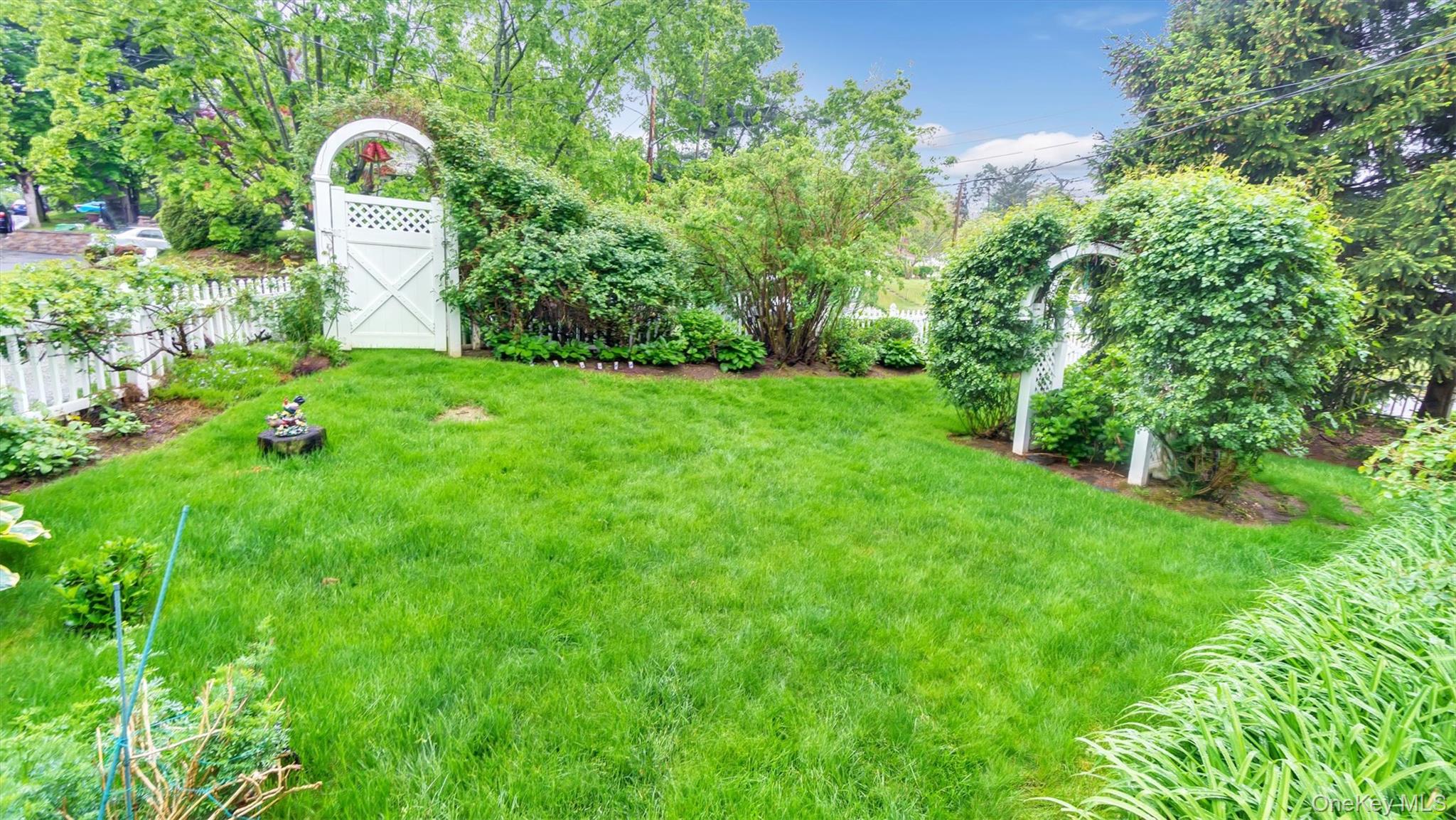 #11 photo, 9 Harrison Avenue, नासाउ काउंटी Glen Cove , NY 11542