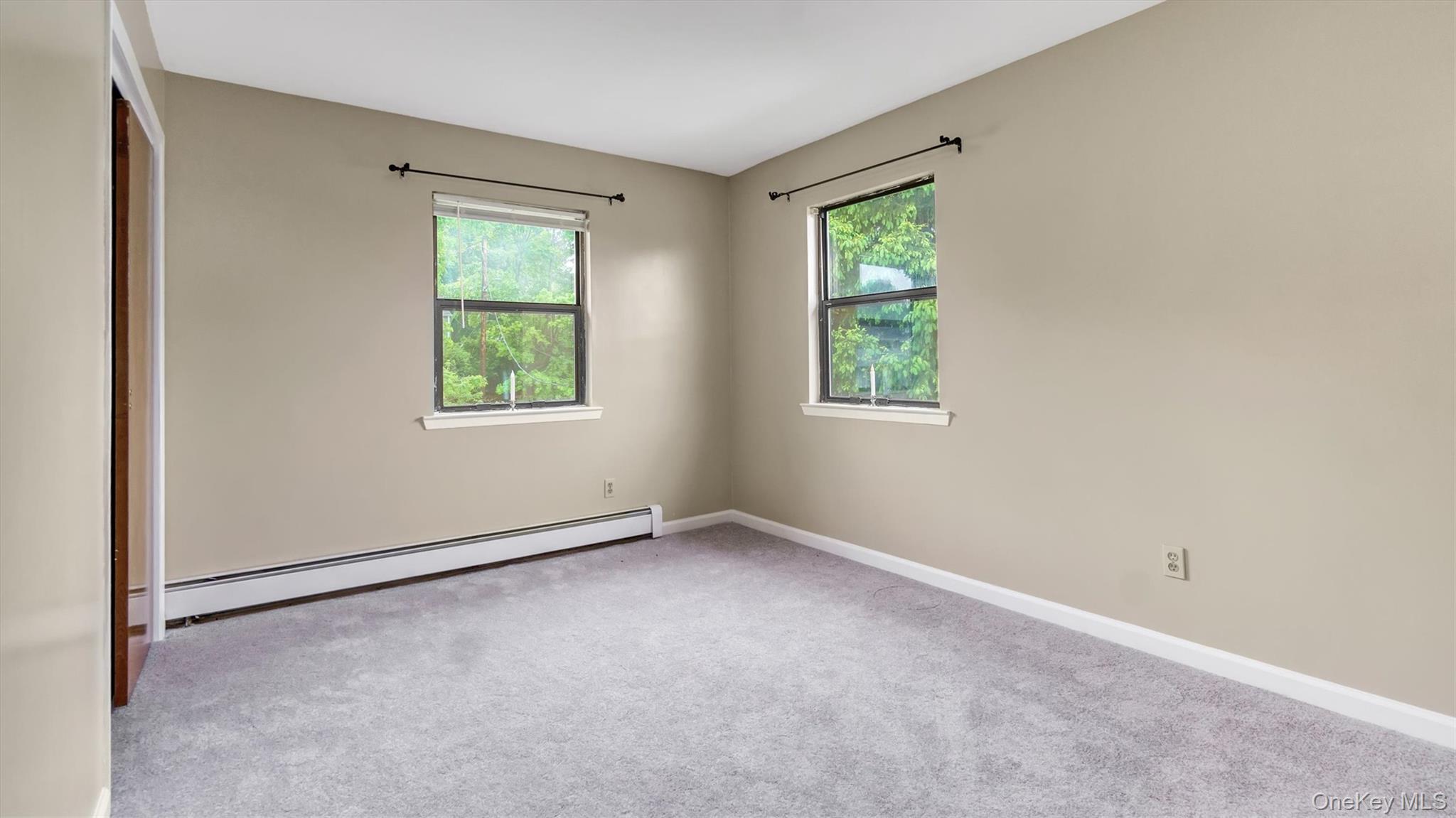 #9 photo, 9 Harrison Avenue, नासाउ काउंटी Glen Cove , NY 11542