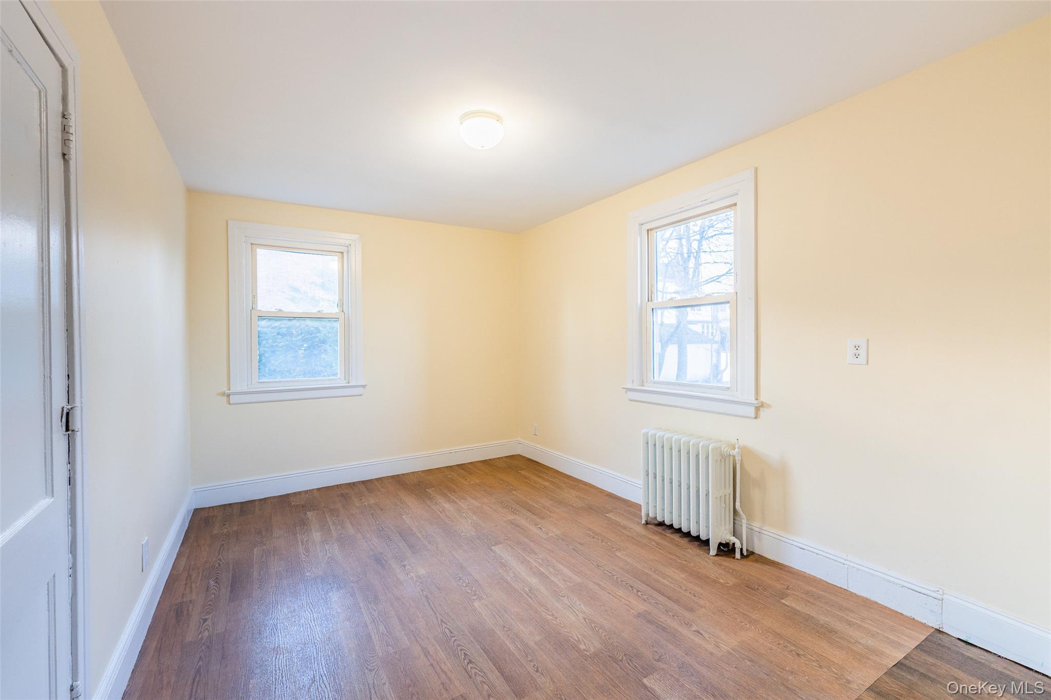 #12 photo, 104 Grandview Avenue, Great Neck , NY 11020