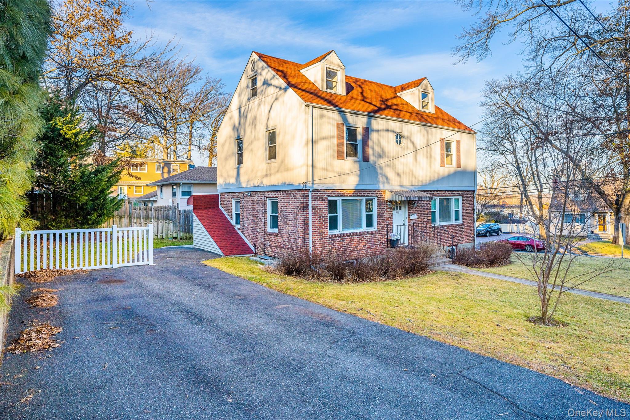 #8 photo, 104 Grandview Avenue, Great Neck , NY 11020