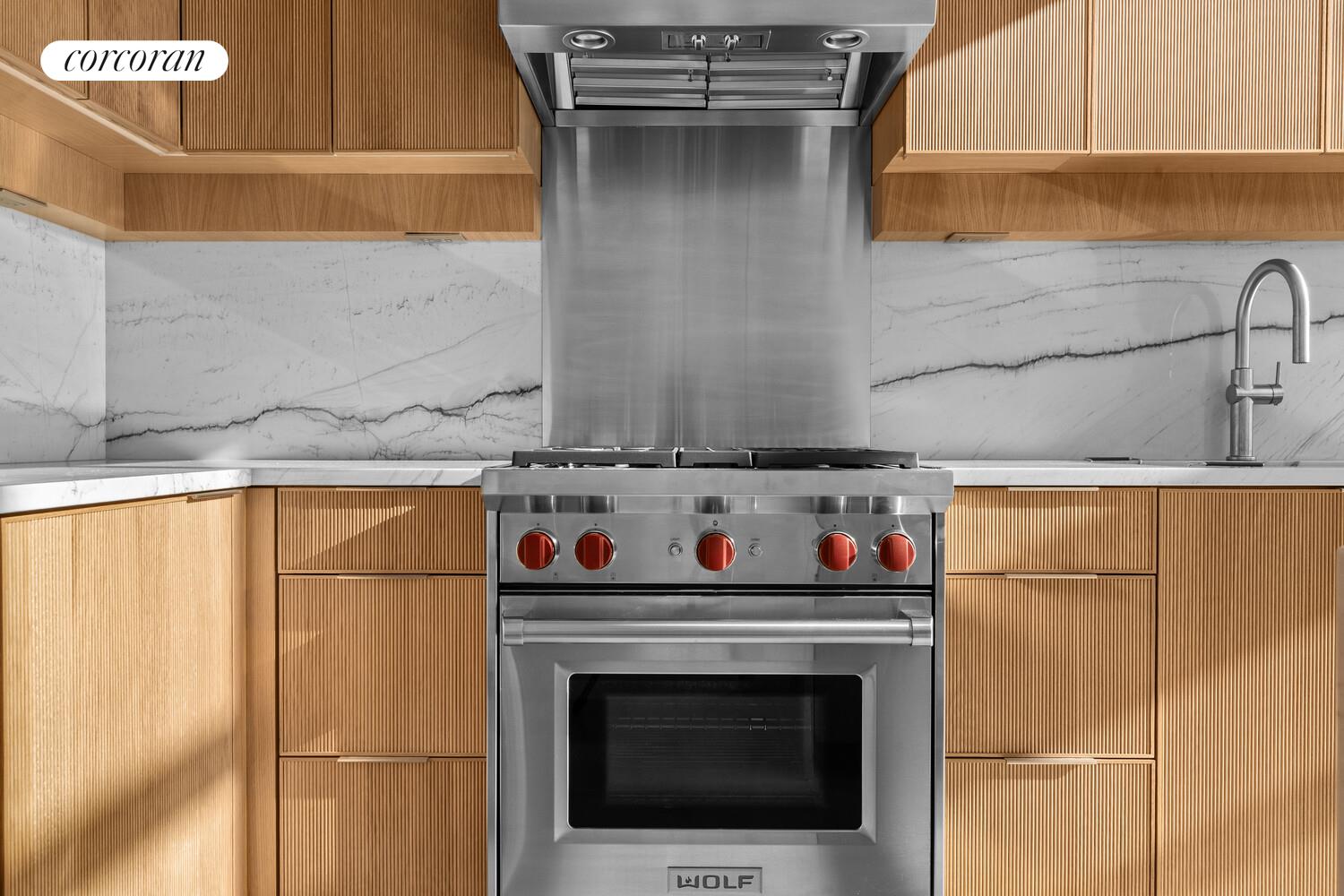 #6 photo, 24 FROST Street, Бруклин ‖ Williamsburg , NY 11211