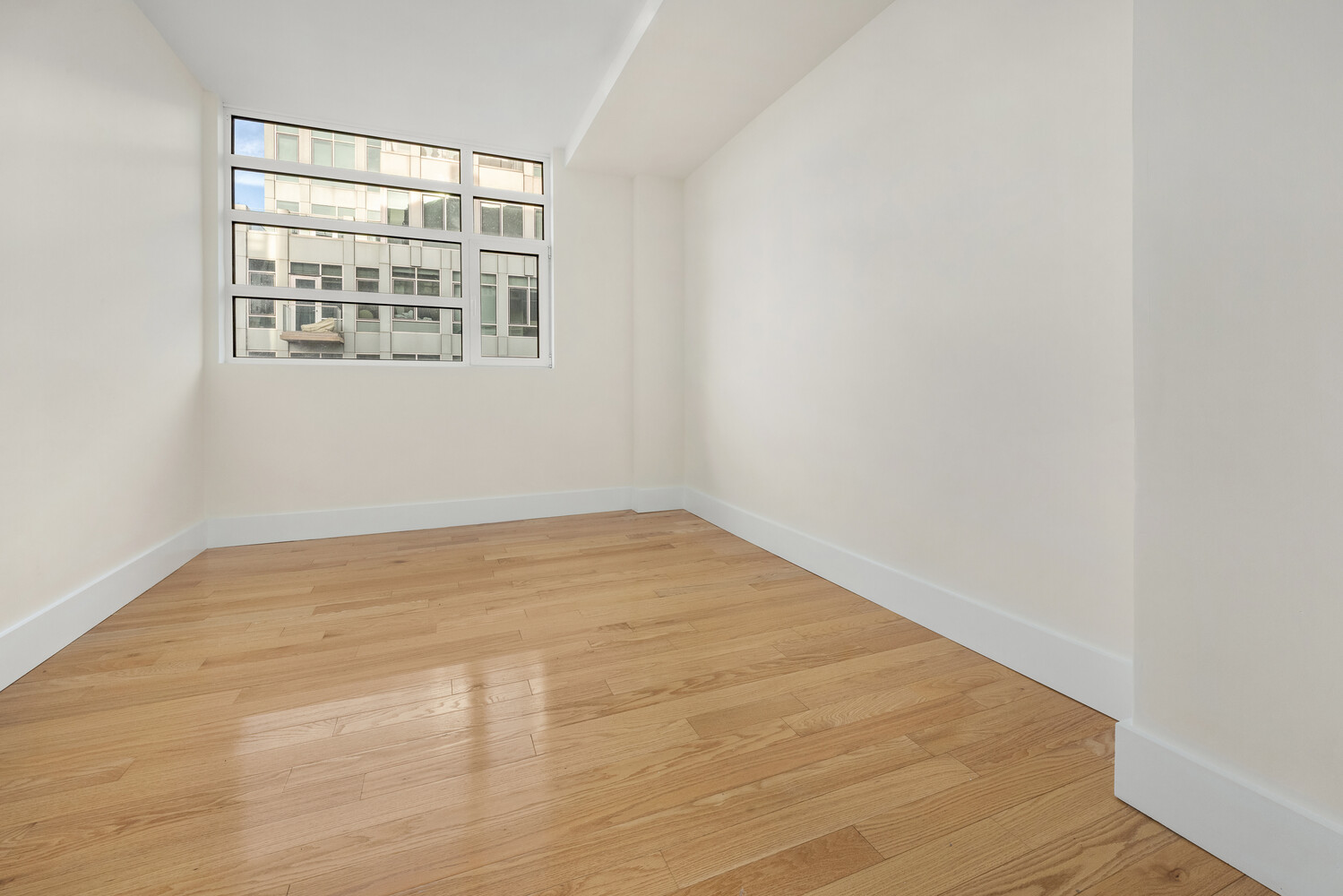 #13 photo, Brooklyn, ब्रुकलीन Williamsburg , NY 11249