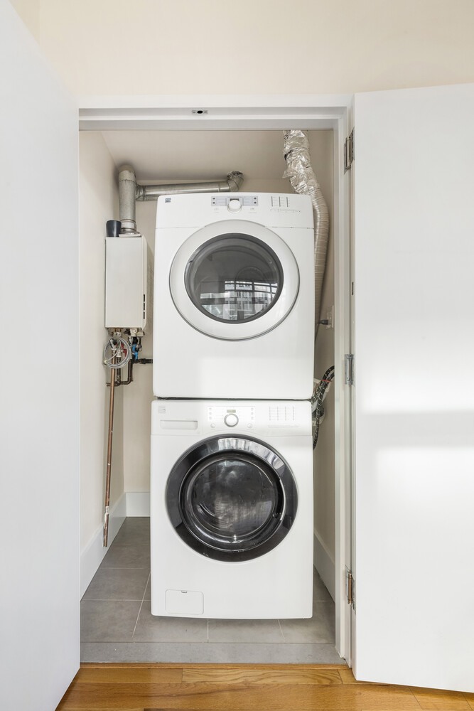 #16 photo, Brooklyn, ब्रुकलीन Williamsburg , NY 11249