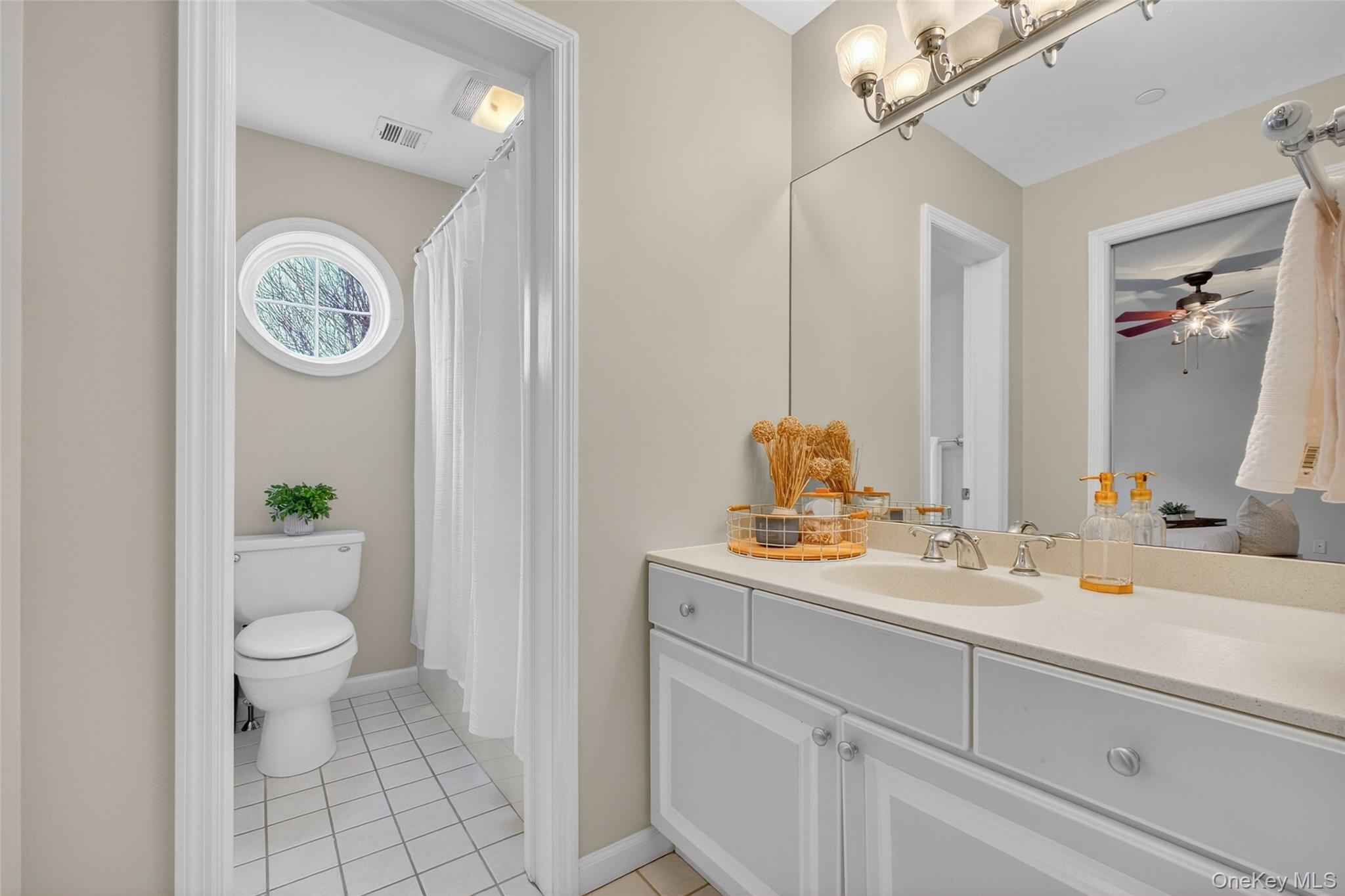 #13 photo, 646 E Main Street, 紐約州 Jefferson Valley , NY 10535