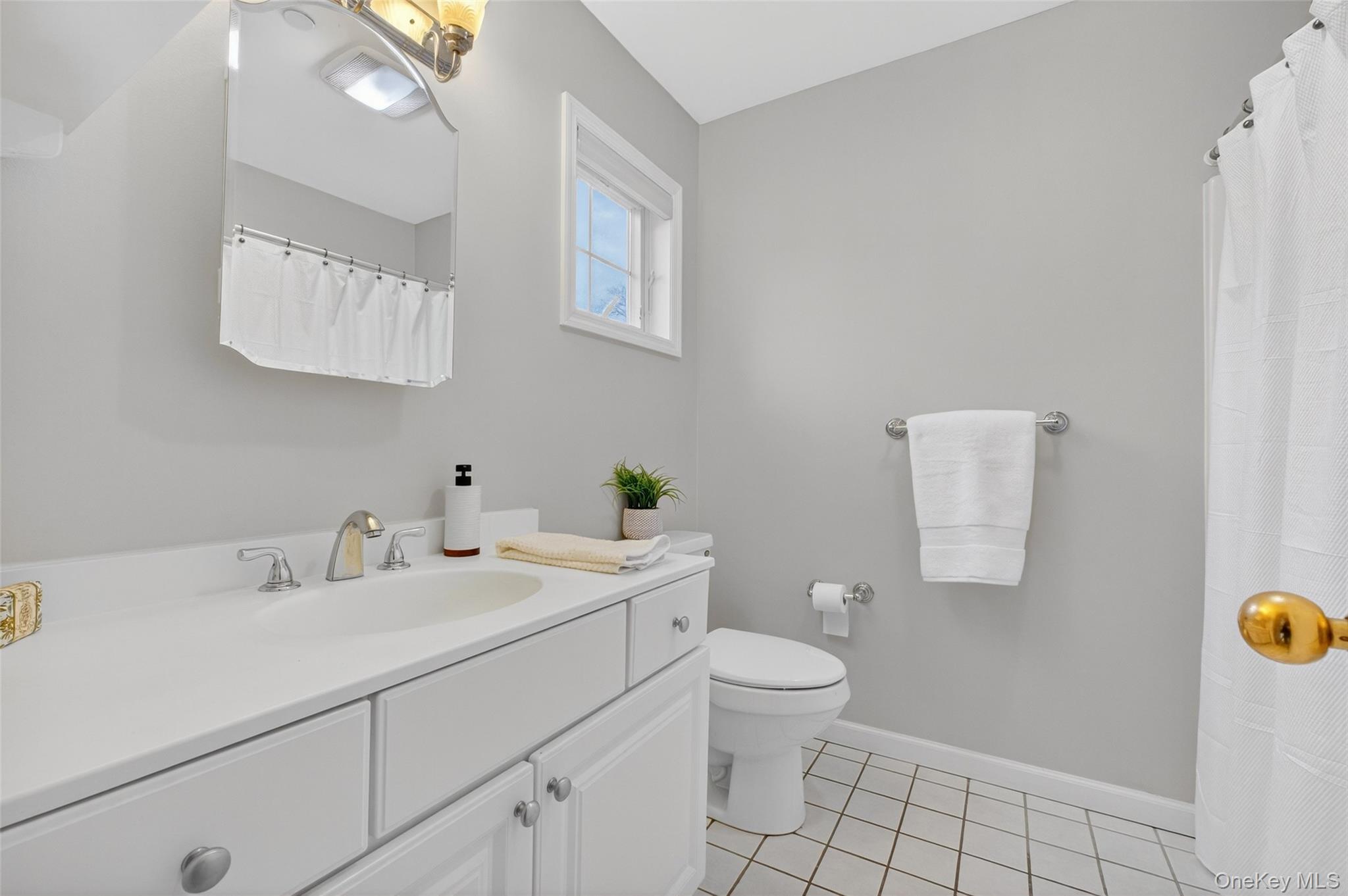 #16 photo, 646 E Main Street, 紐約州 Jefferson Valley , NY 10535