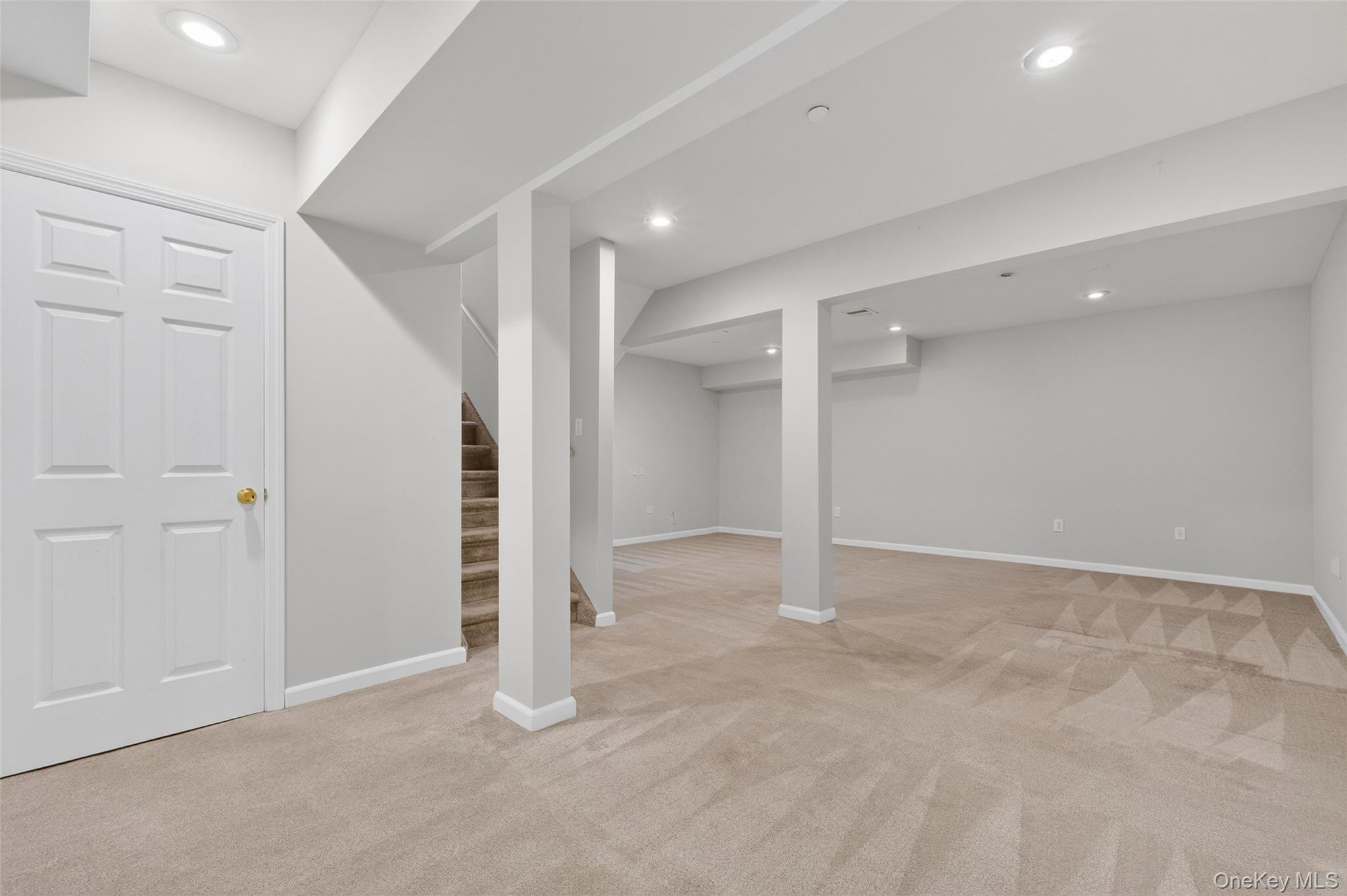 #19 photo, 646 E Main Street, 紐約州 Jefferson Valley , NY 10535