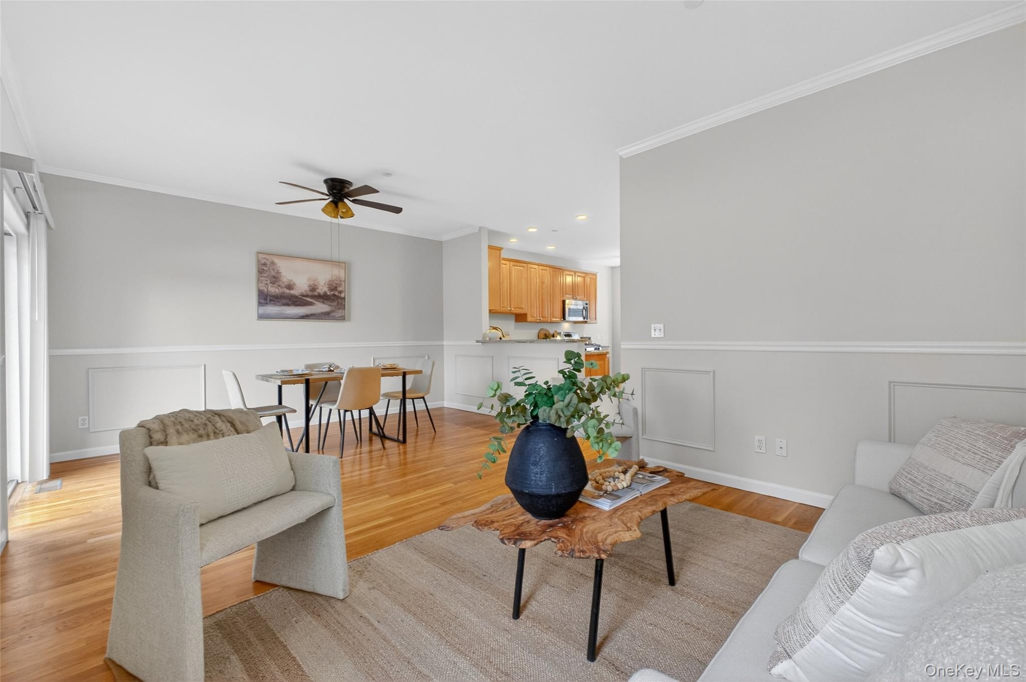 #6 photo, 646 E Main Street, 紐約州 Jefferson Valley , NY 10535