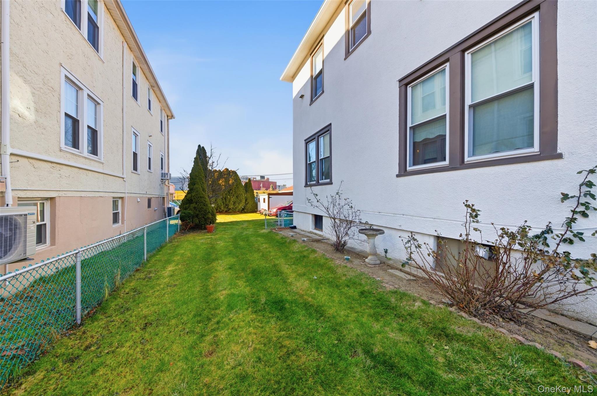 #14 photo, 14 aka 26 Huber Place, 紐約州 Yonkers , NY 10704