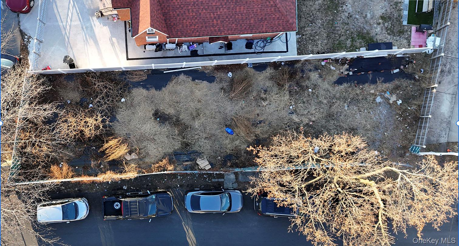 #13 photo, 3169 Wissman Avenue, Bronx , NY 10465