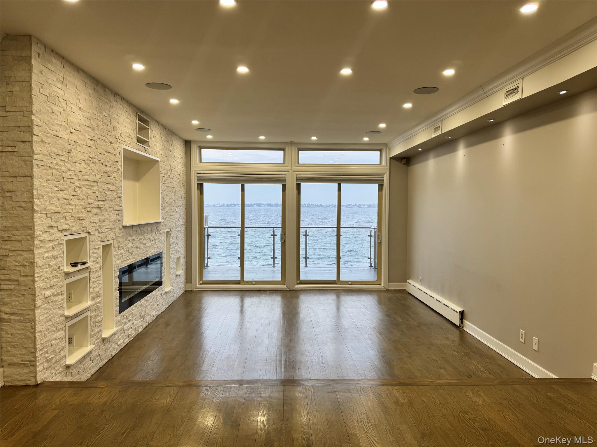 #2 photo, 820 Dean Avenue, Bronx , NY 10465