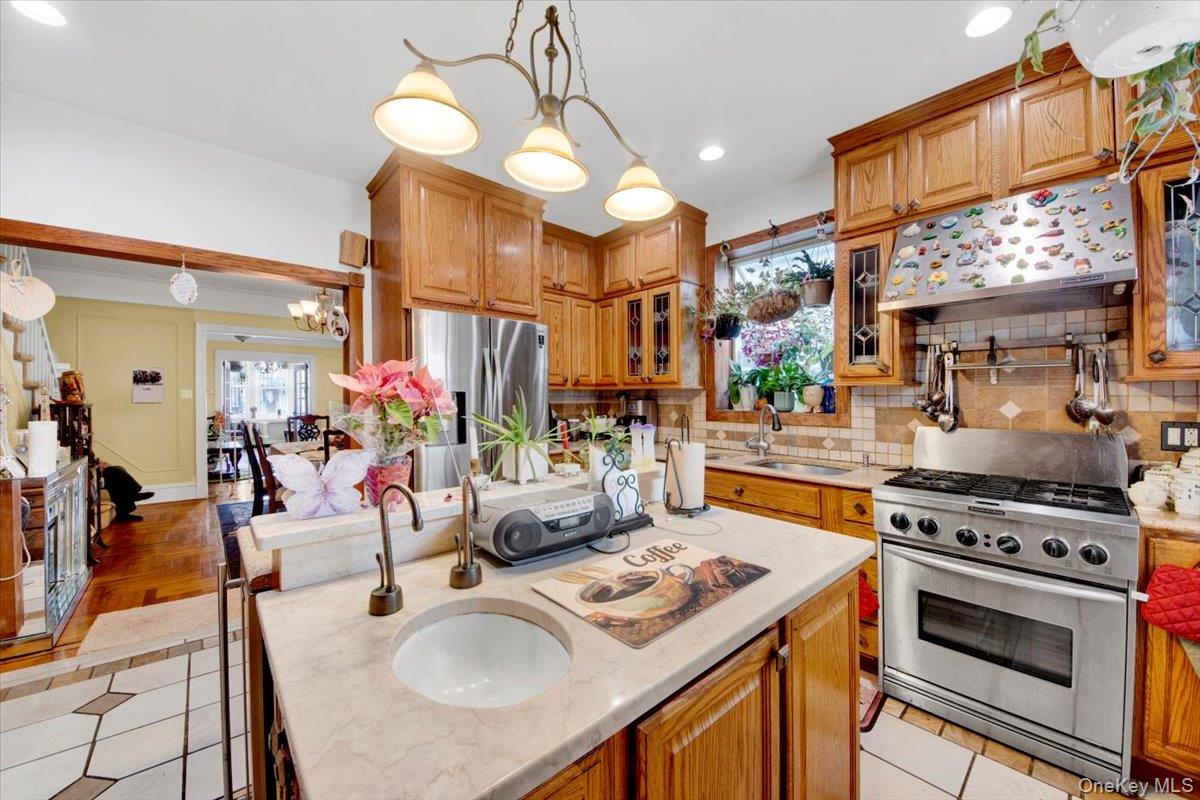 #7 photo, 1038 Pierce Avenue, 布朗士 Bronx , NY 10461