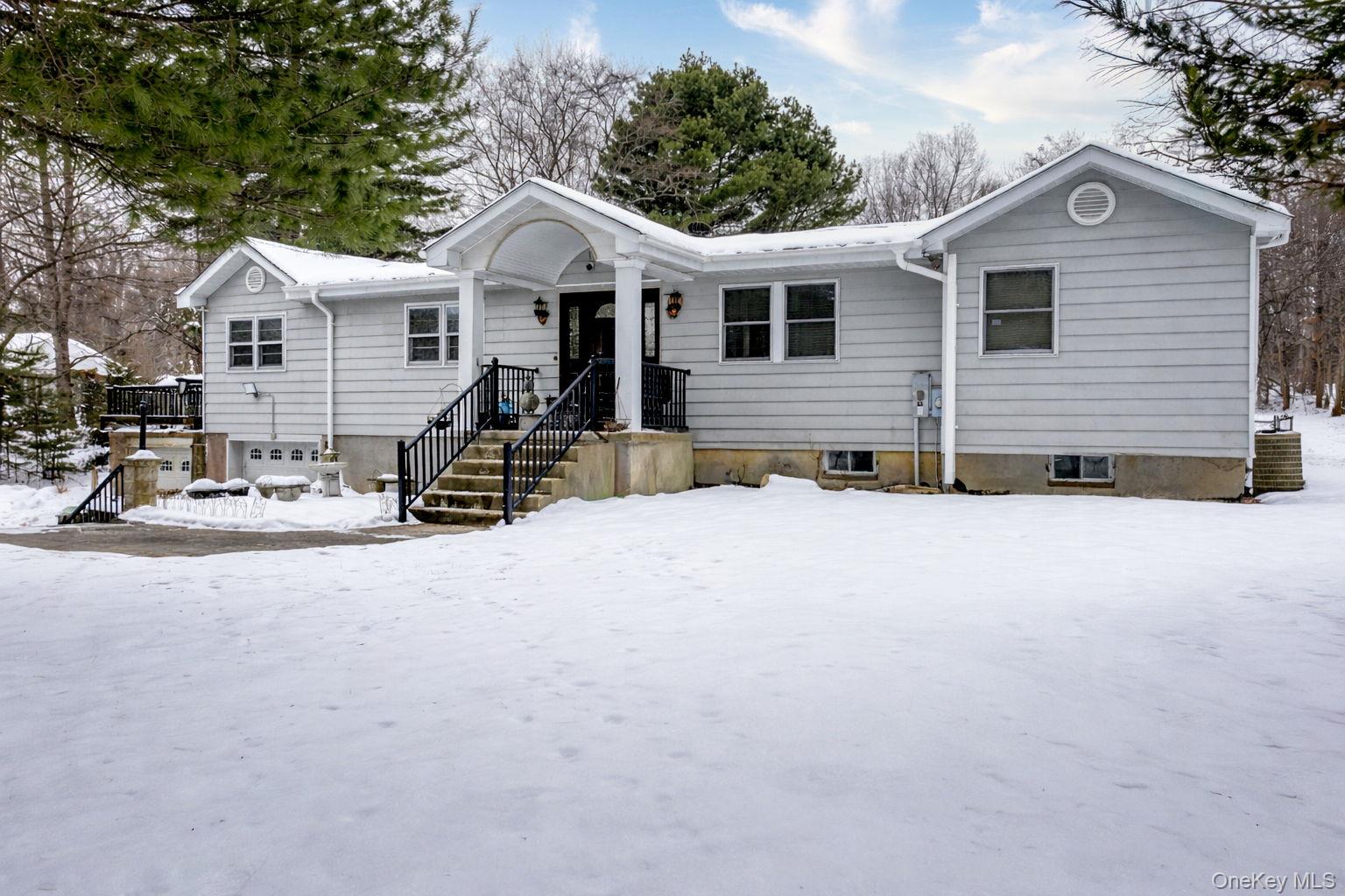 #1 photo, 145 N Fostertown Drive, Newburgh , NY 12550