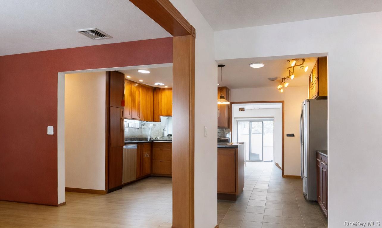 #6 photo, 145 N Fostertown Drive, Newburgh , NY 12550