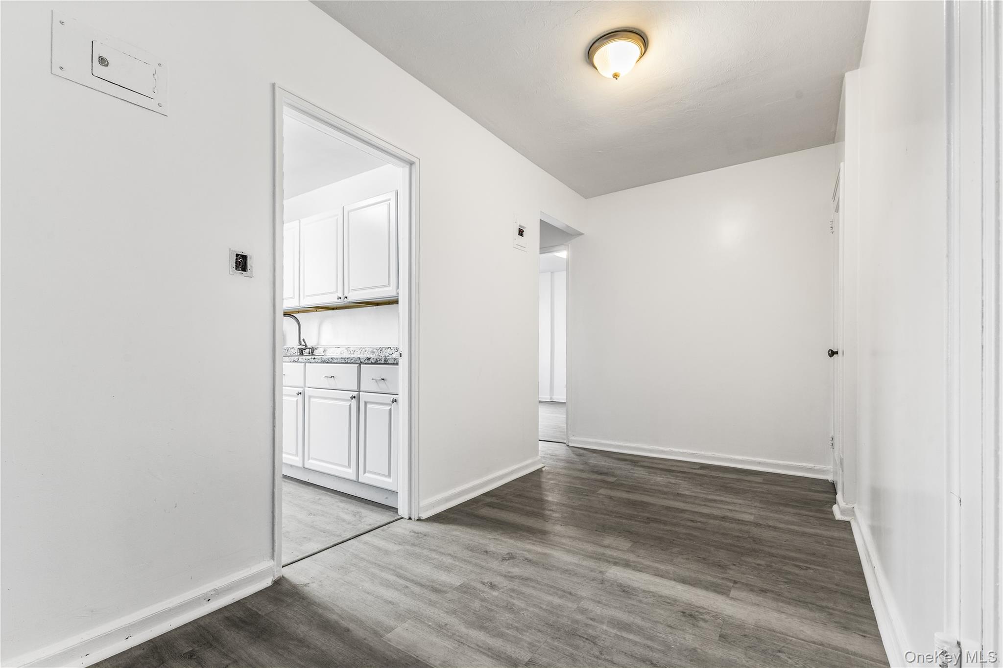 #8 photo, 2430 Haring Street, הברונקס Brooklyn , NY 11235