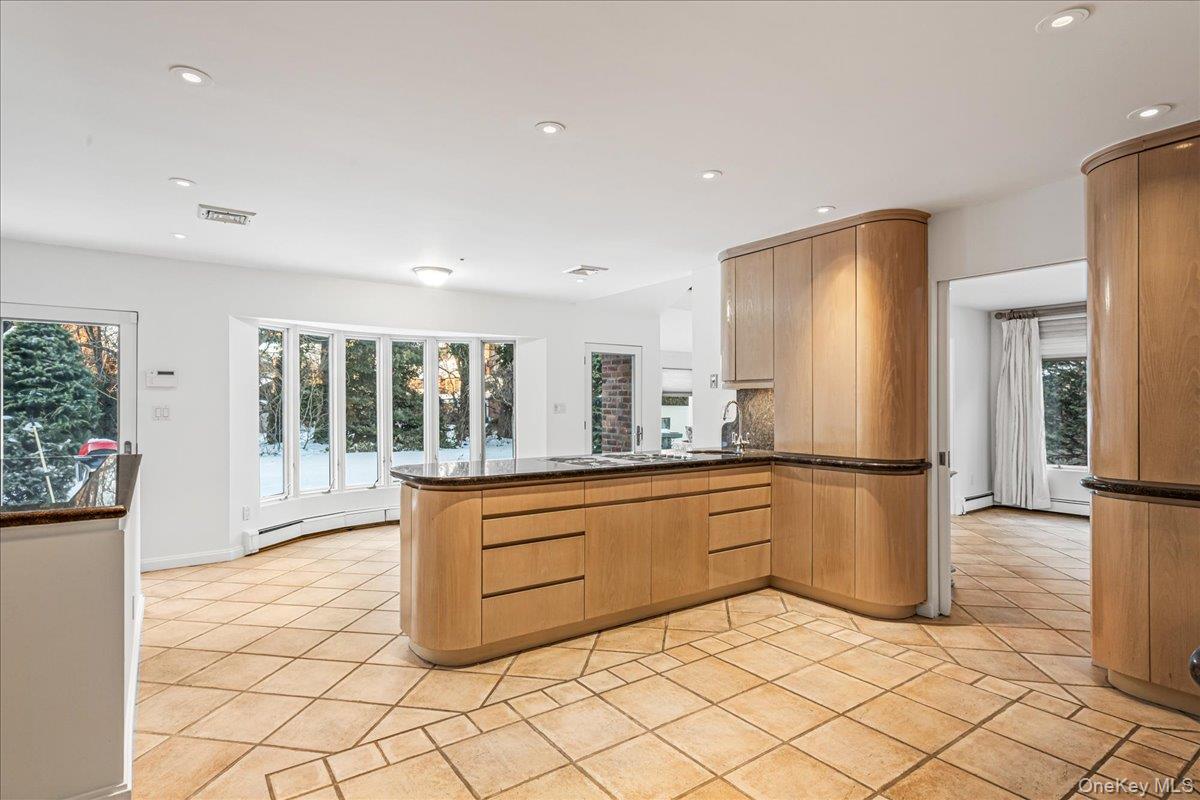 #15 photo, 216-29 28th Avenue, Bayside , NY 11360