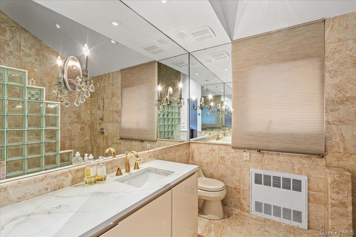 #19 photo, 216-29 28th Avenue, Bayside , NY 11360