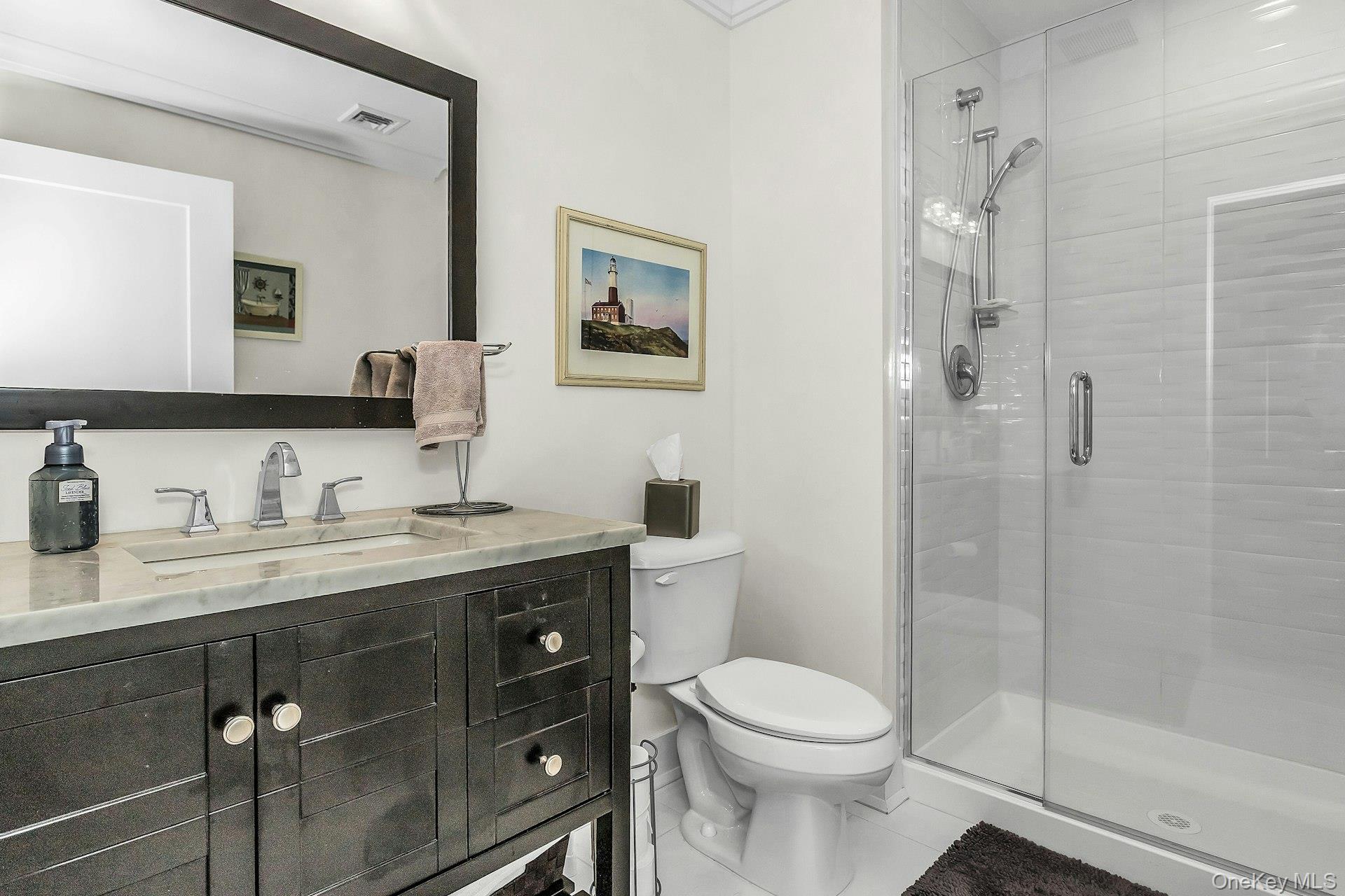 #15 photo, 710 Breton Way, Glen Cove , NY 11542