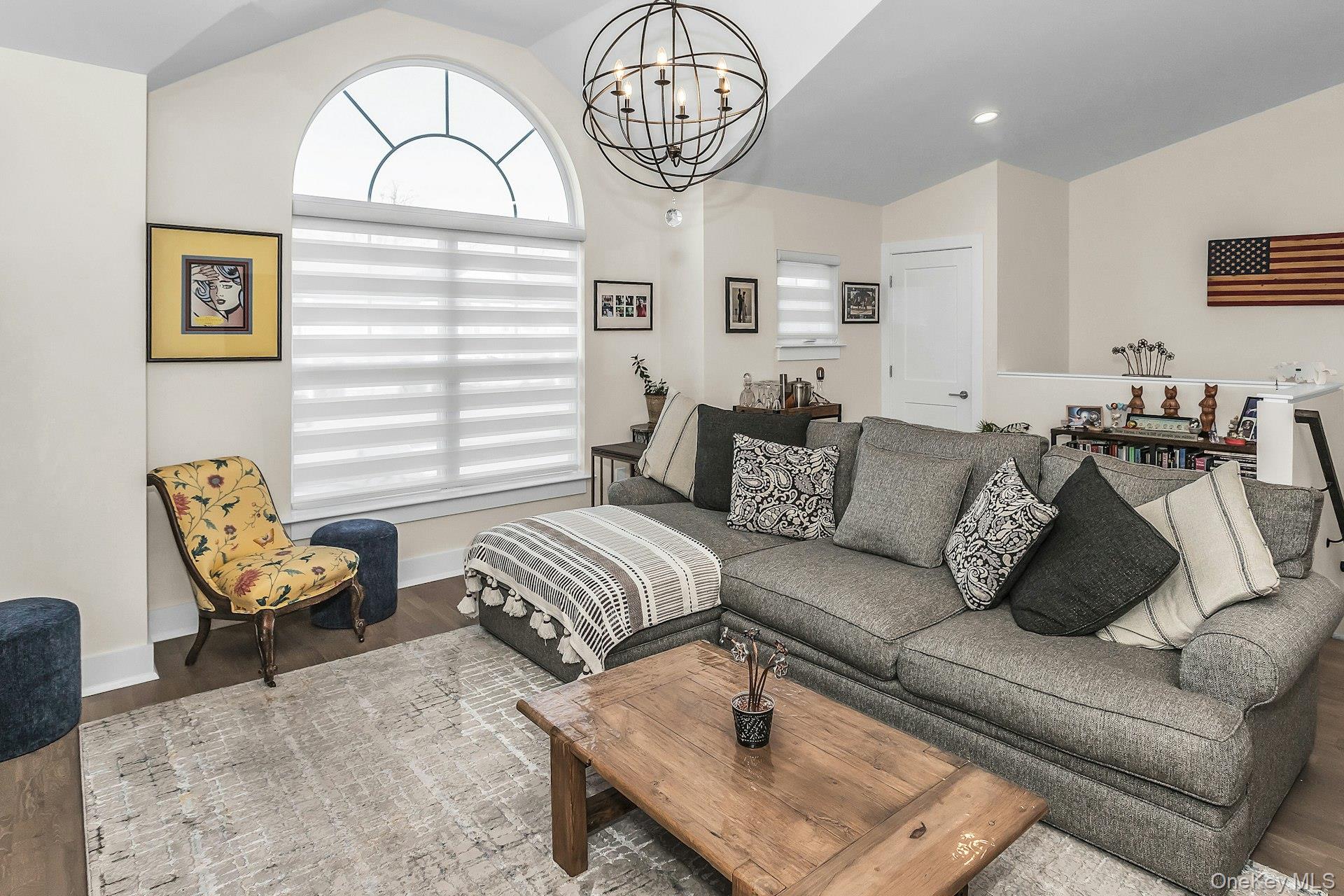 #3 photo, 710 Breton Way, Glen Cove , NY 11542