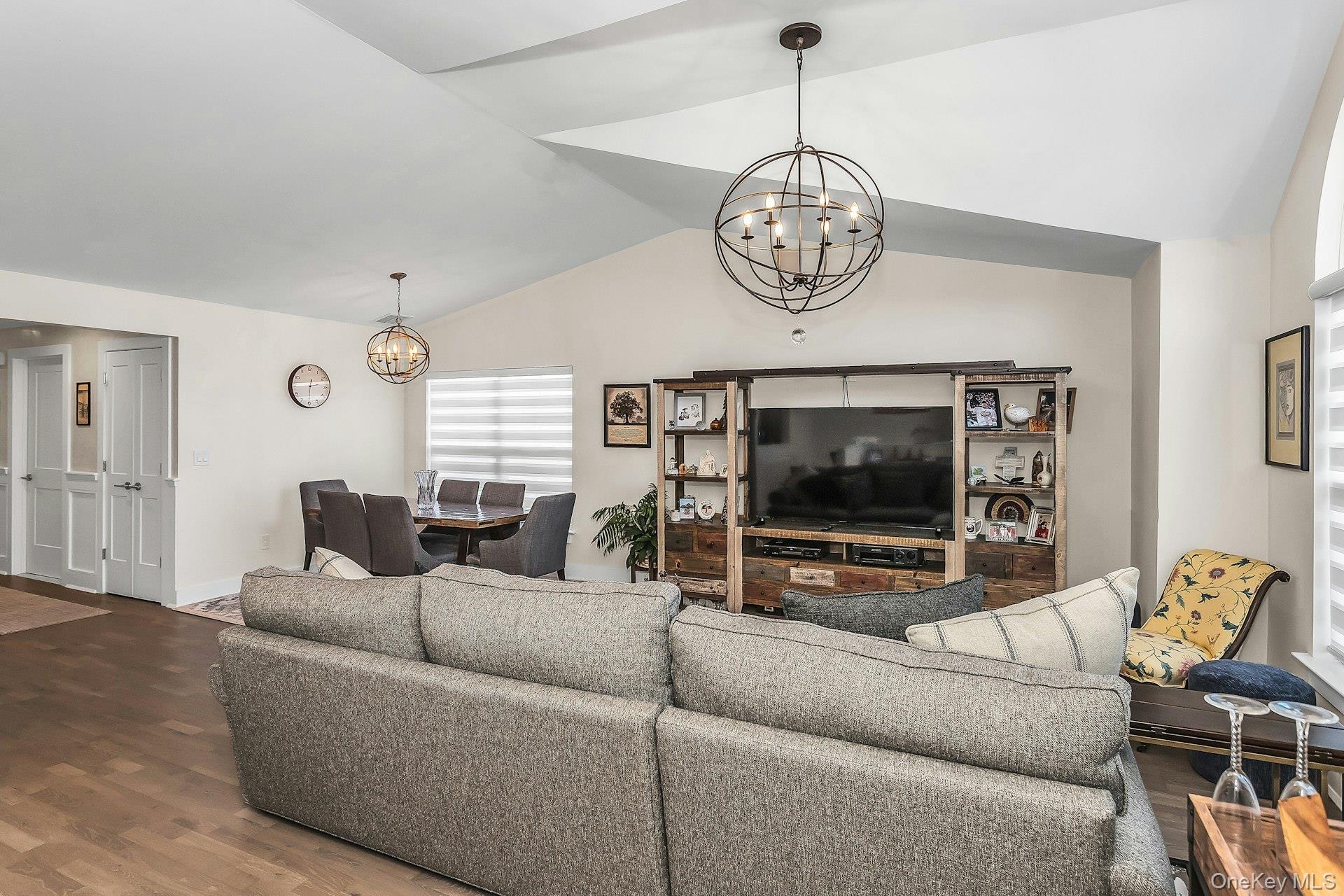 #6 photo, 710 Breton Way, Glen Cove , NY 11542