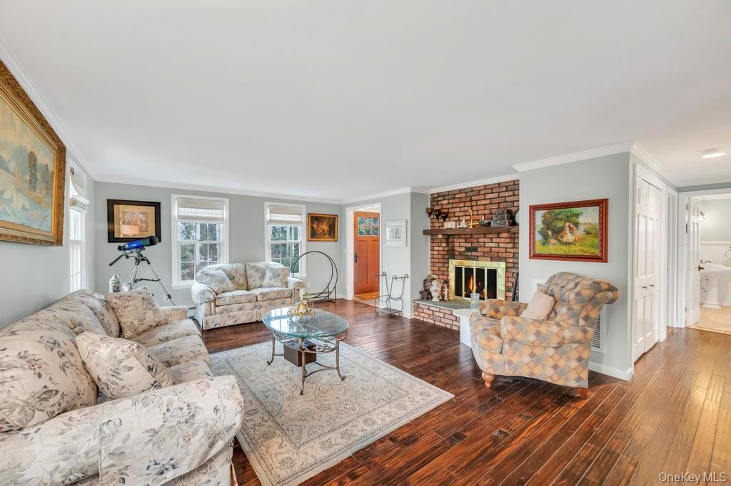 #15 photo, 807 Union Avenue, Riverhead , NY 11901