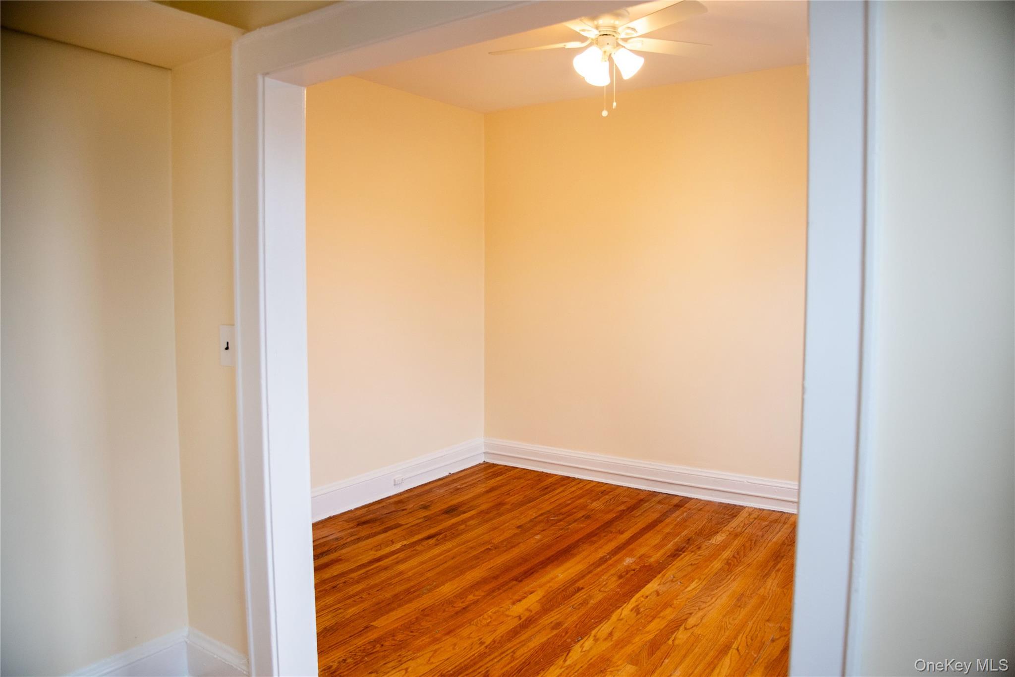 #4 photo, 17A Park Avenue, 长岛 Rockville Centre , NY 11570