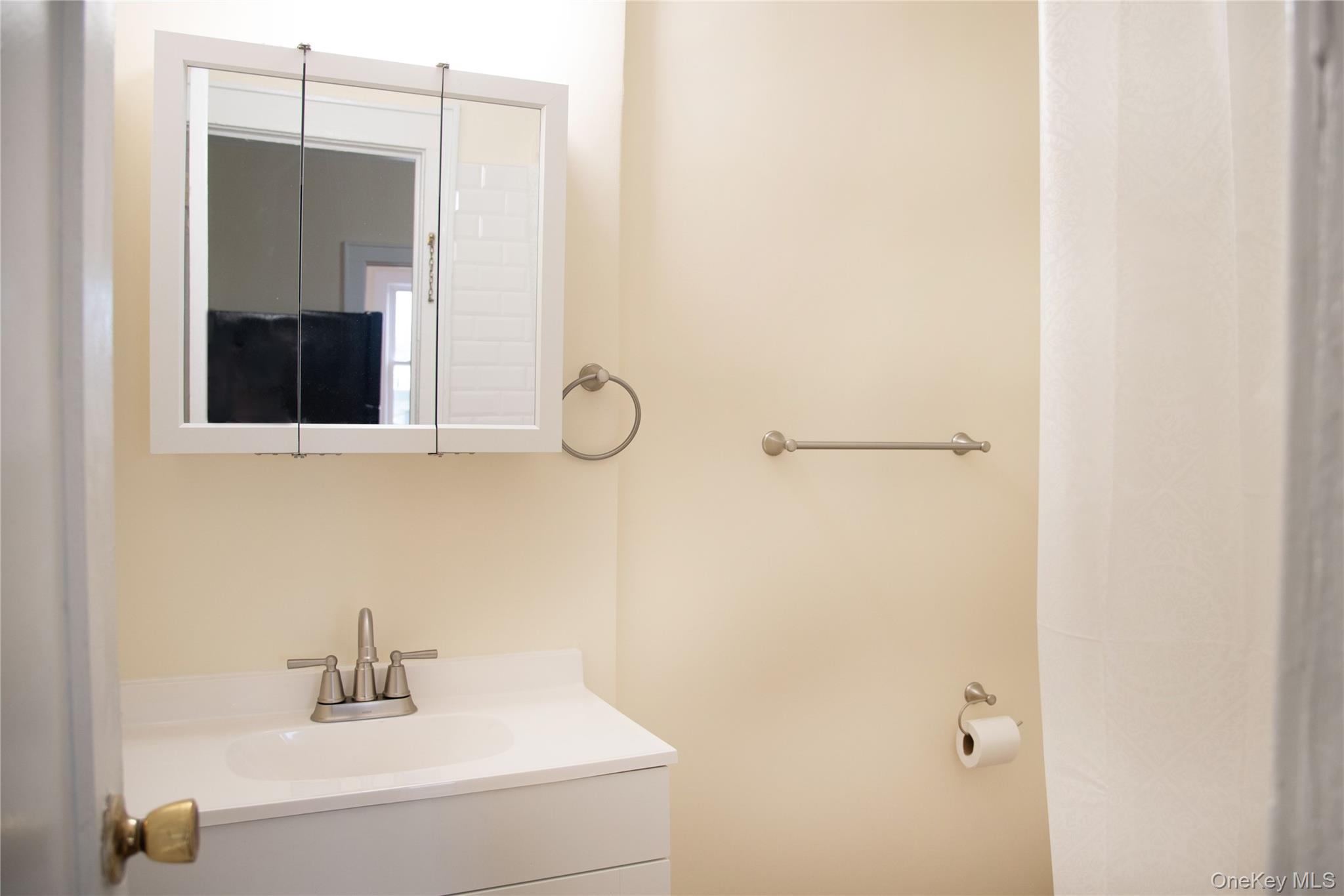 #9 photo, 17A Park Avenue, 长岛 Rockville Centre , NY 11570