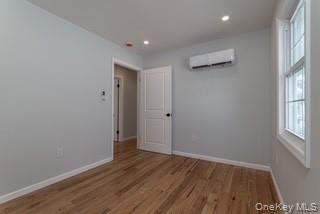 #6 photo, 13332 Guy R Brewer Boulevard, קווינס Jamaica , NY 11434