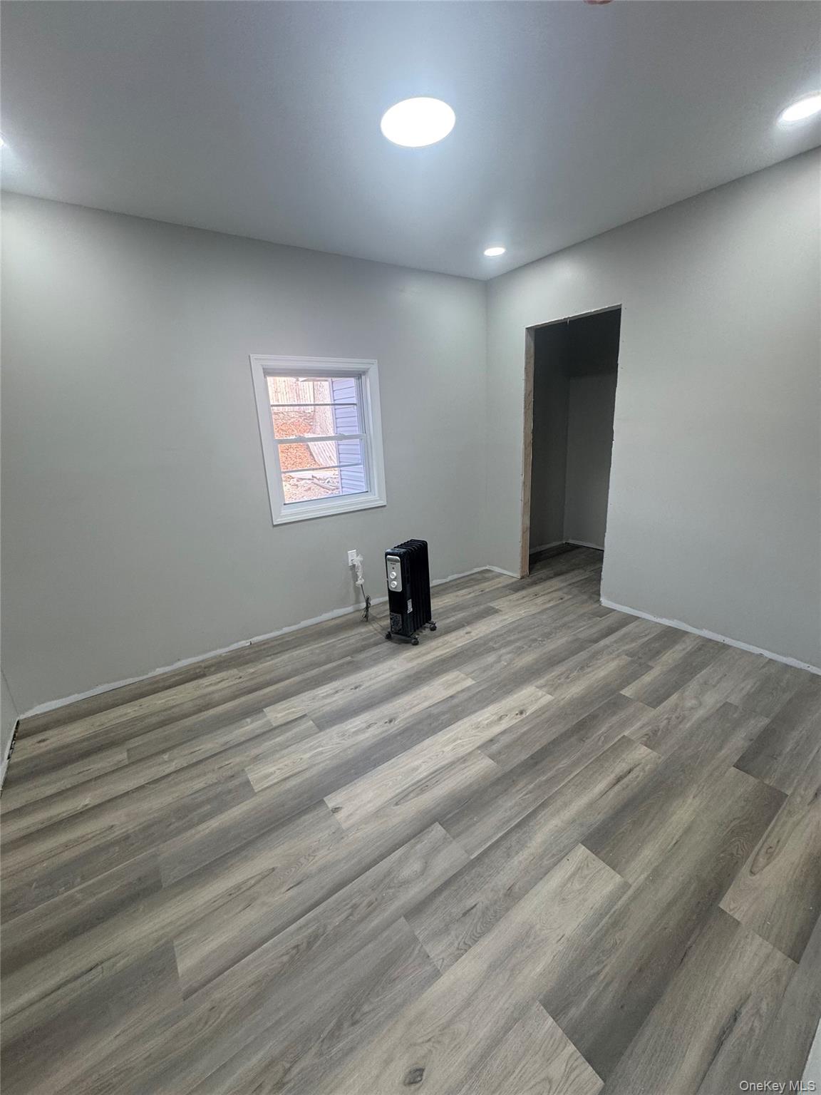 #12 photo, 71 11th Avenue, 東長島 Huntington Station , NY 11746