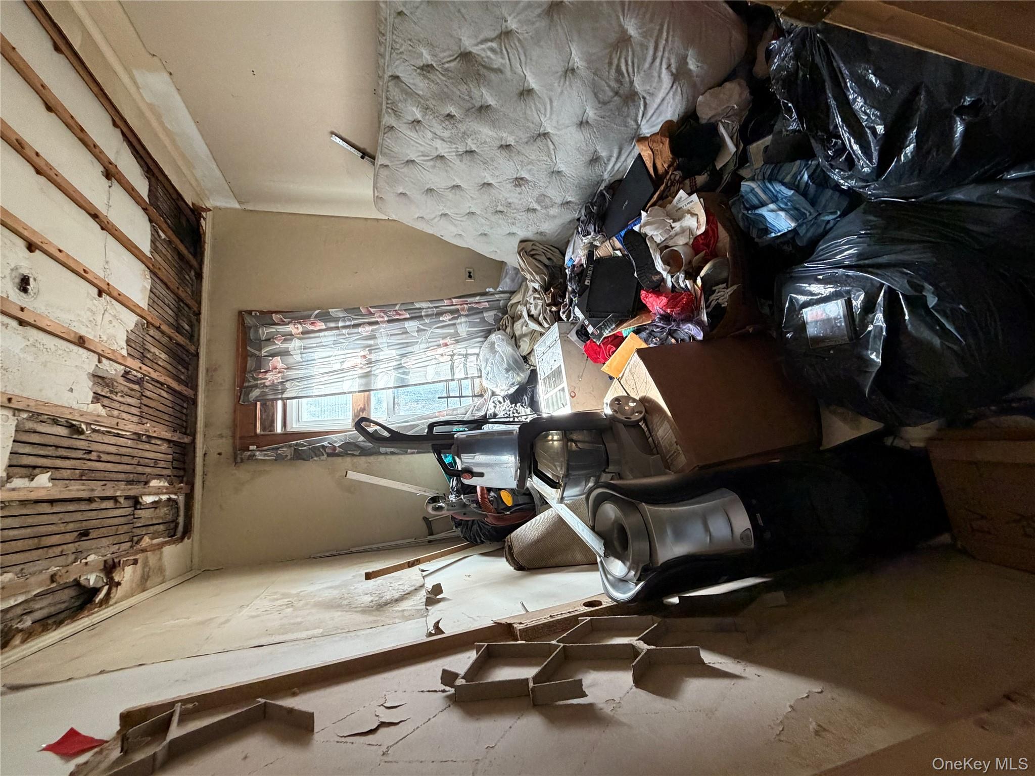 #11 photo, 11220 111th Avenue, 皇后區 奧松公園 South Ozone Park , NY 11420