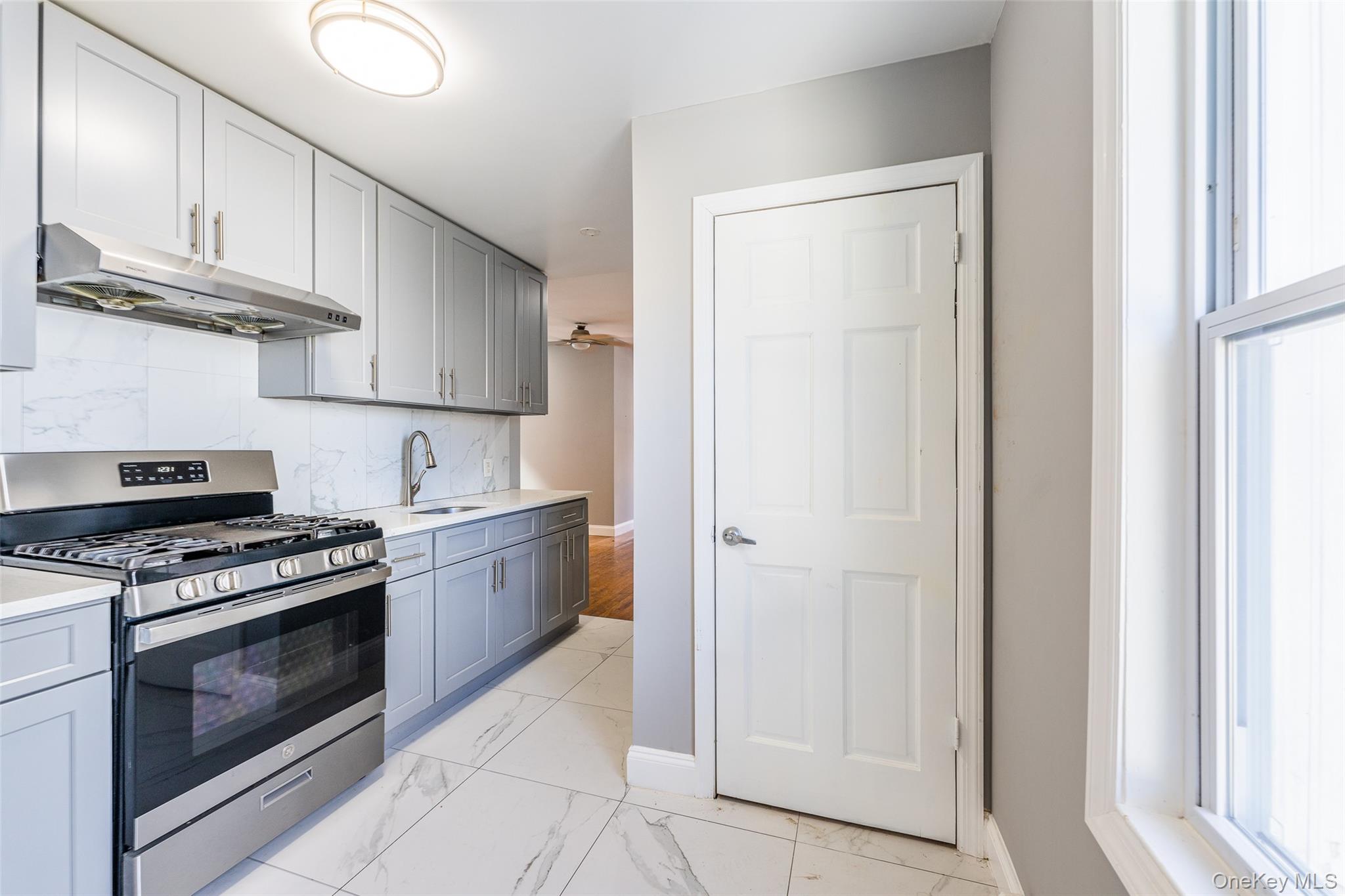 #7 photo, 90-21 Winchester Boulevard, Queens Village , NY 11428