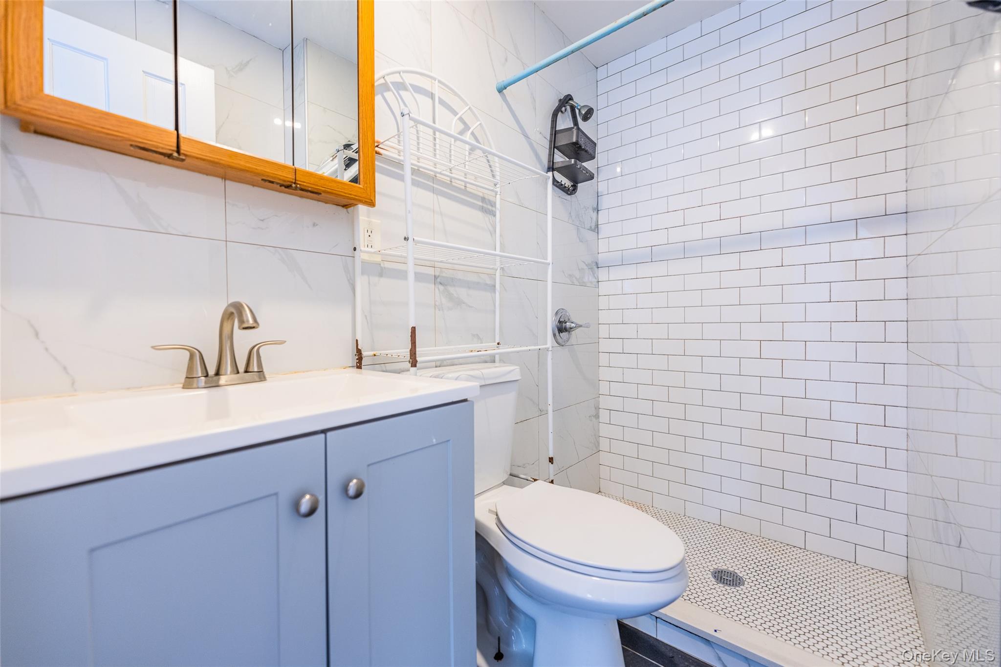 #9 photo, 90-21 Winchester Boulevard, Queens Village , NY 11428