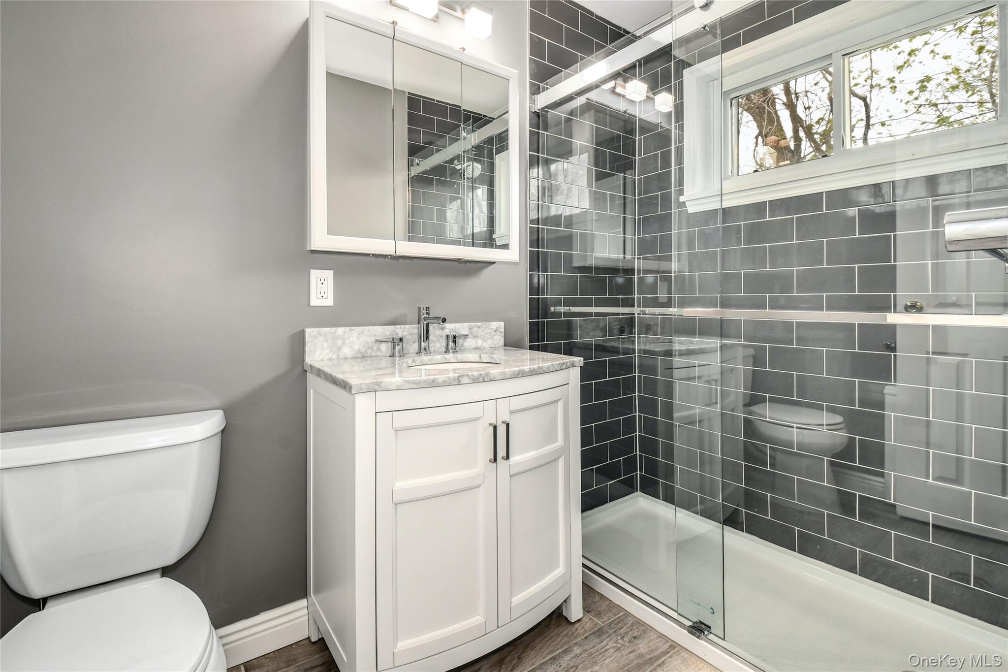 #17 photo, 451 Main Street, Саффолк ‖ Northport , NY 11768