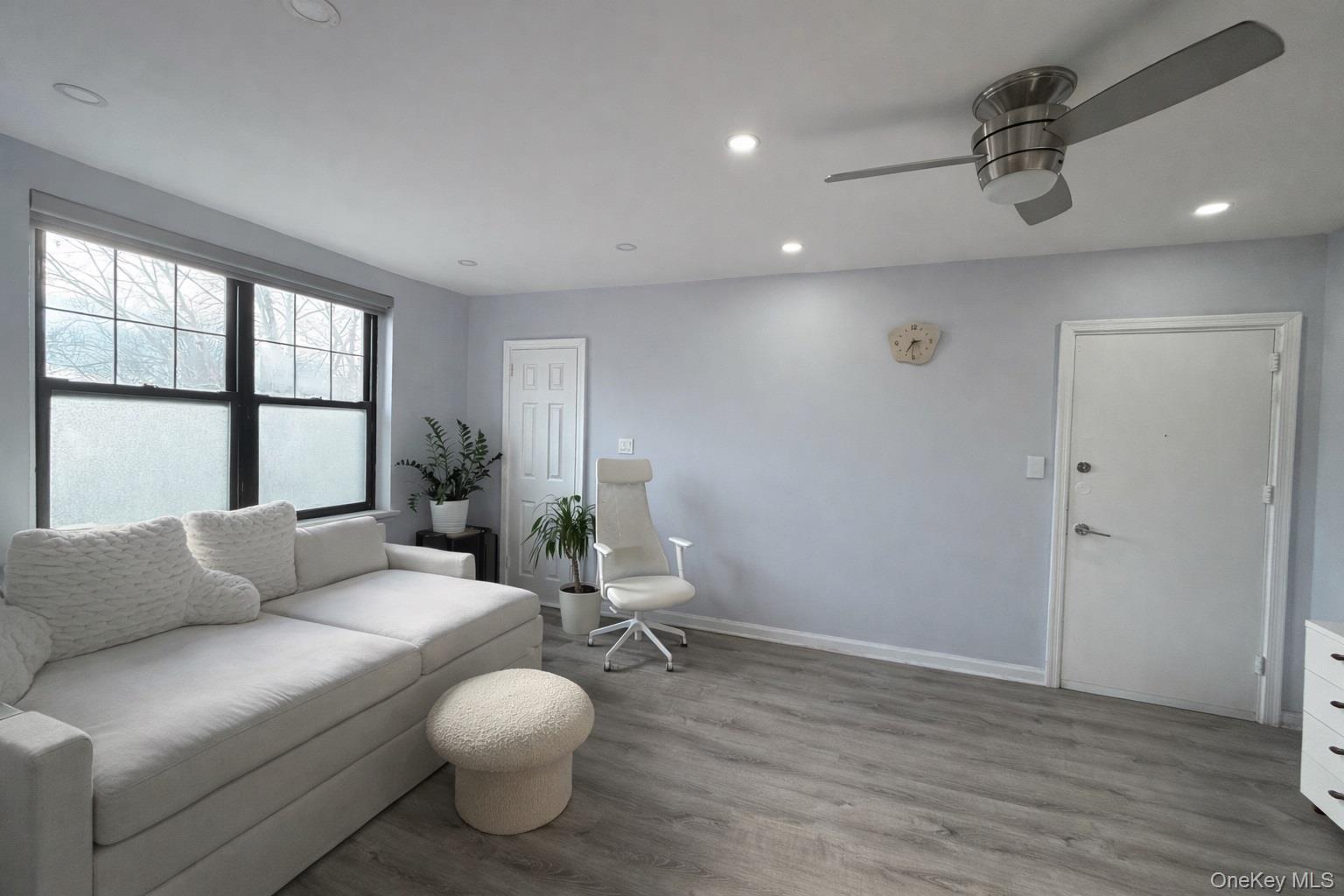 #3 photo, 71-17 Park Drive, Flushing , NY 11367