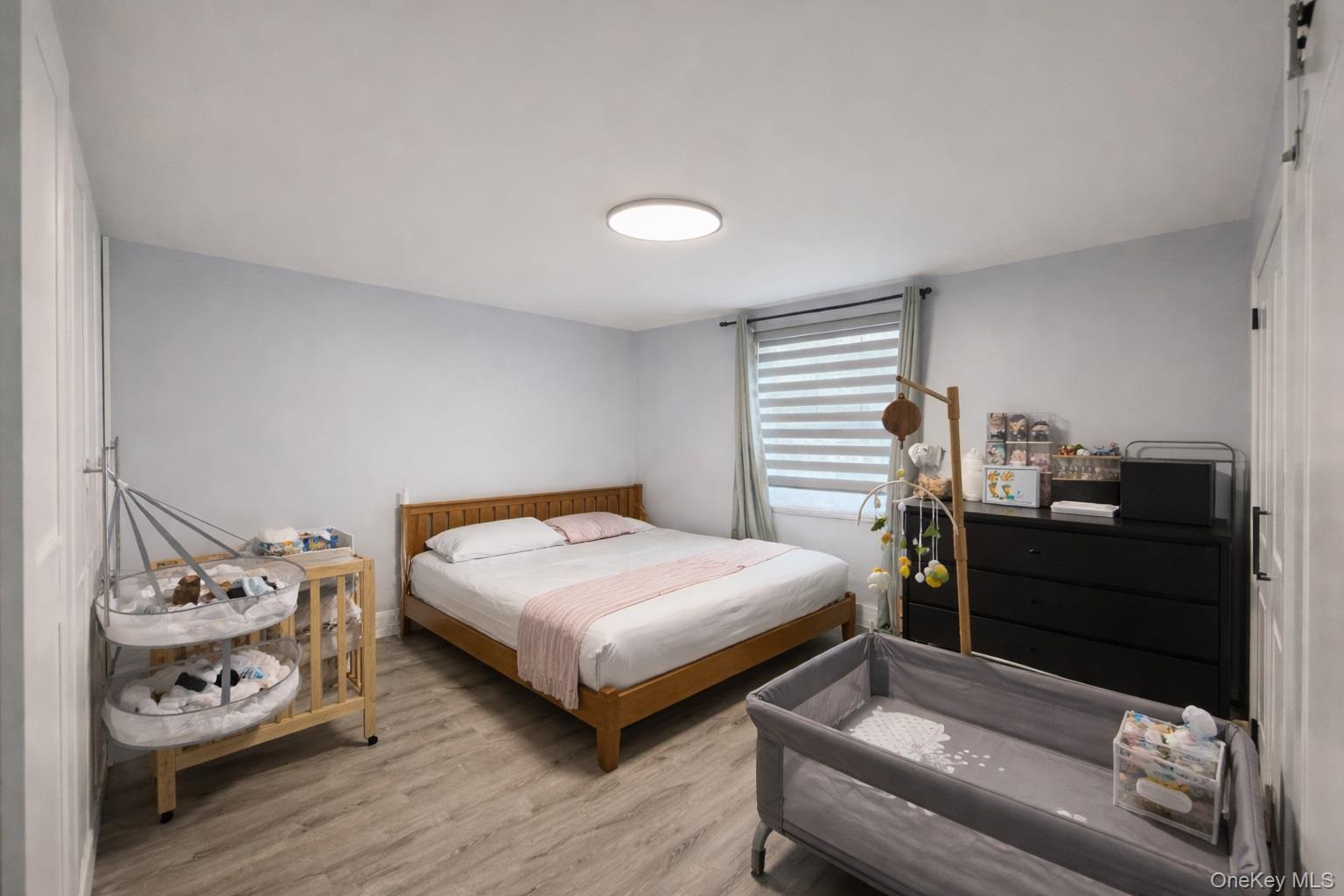 #4 photo, 71-17 Park Drive, Flushing , NY 11367