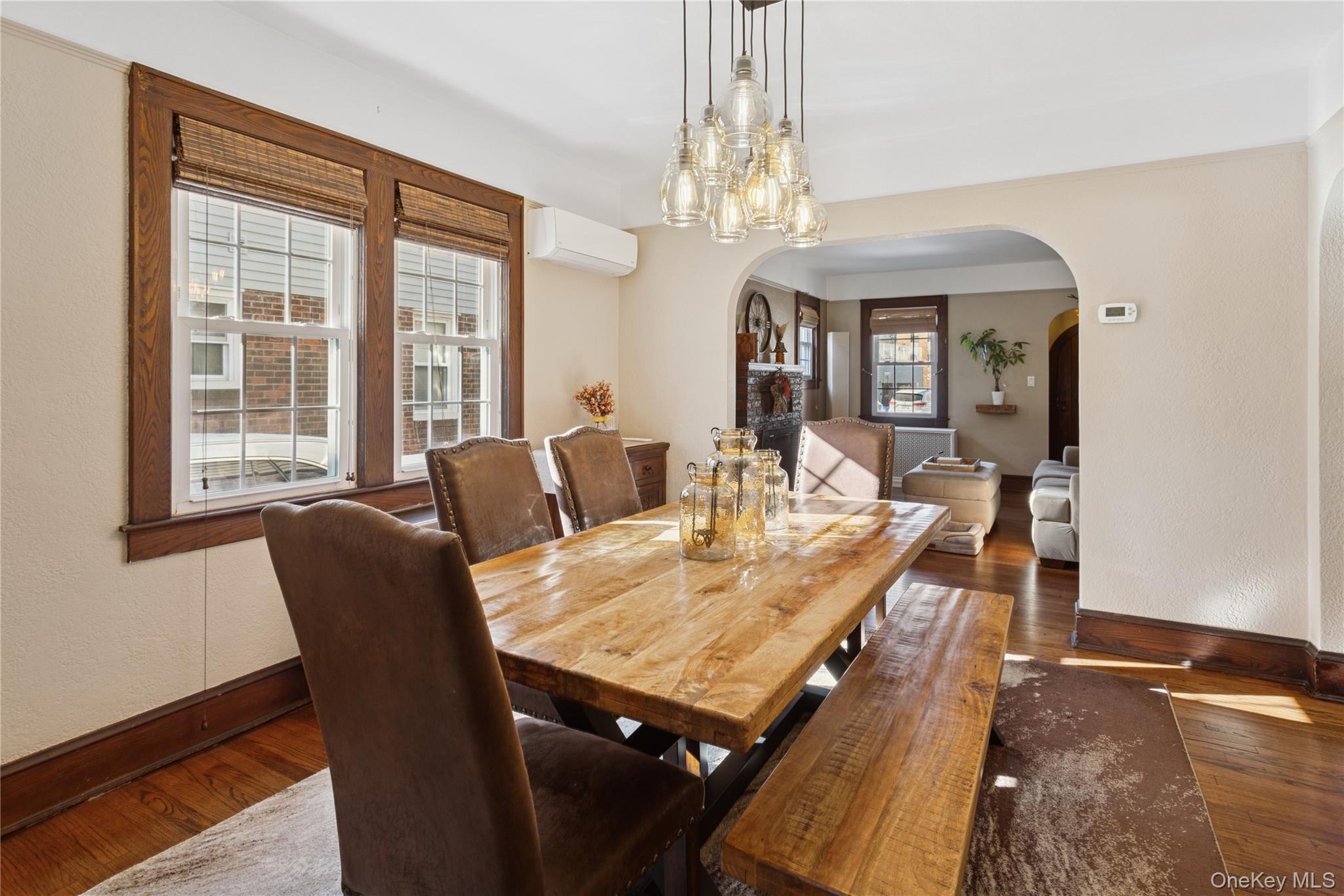 #10 photo, 15 N Oceanside Road, Rockville Centre , NY 11570