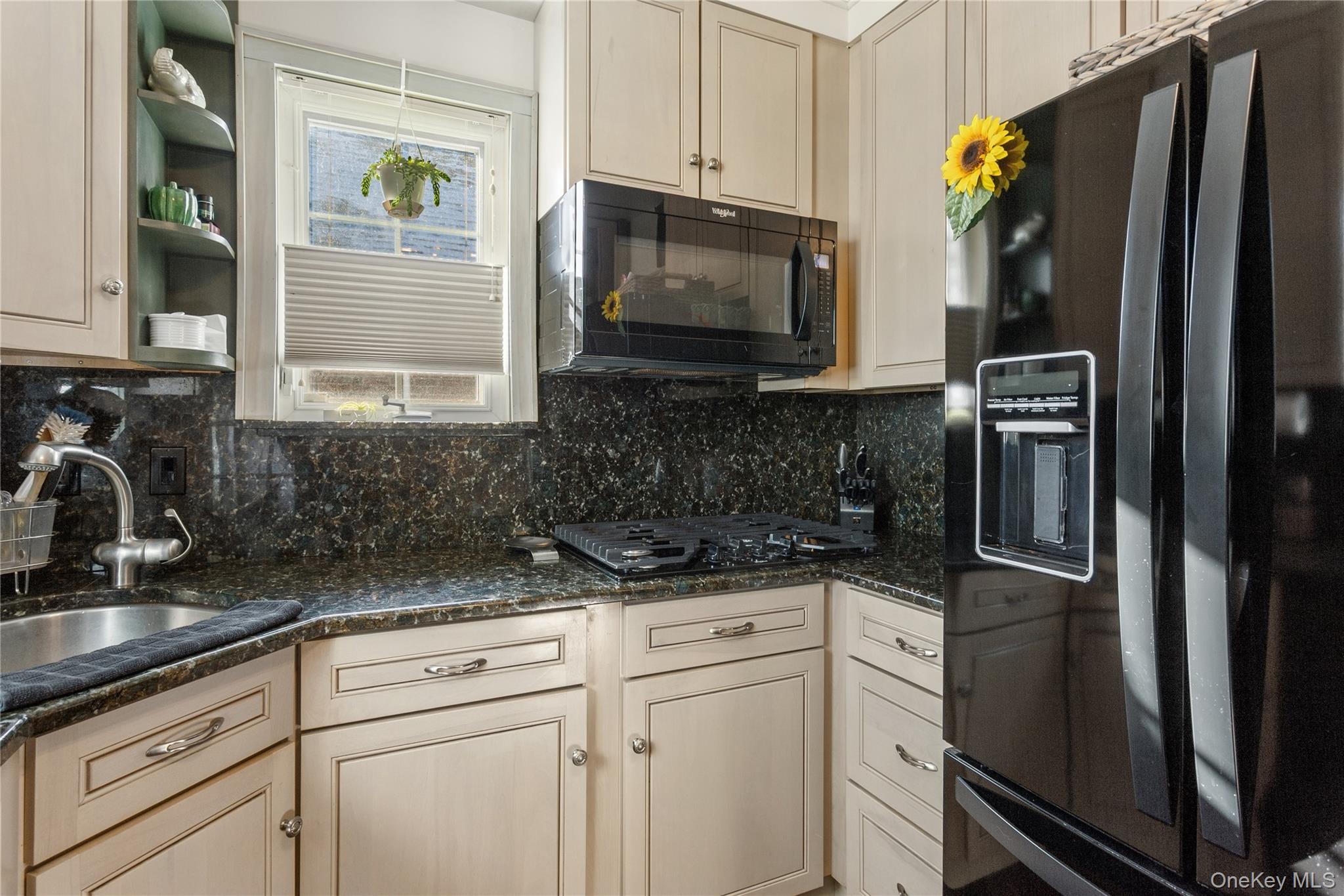 #14 photo, 15 N Oceanside Road, Rockville Centre , NY 11570