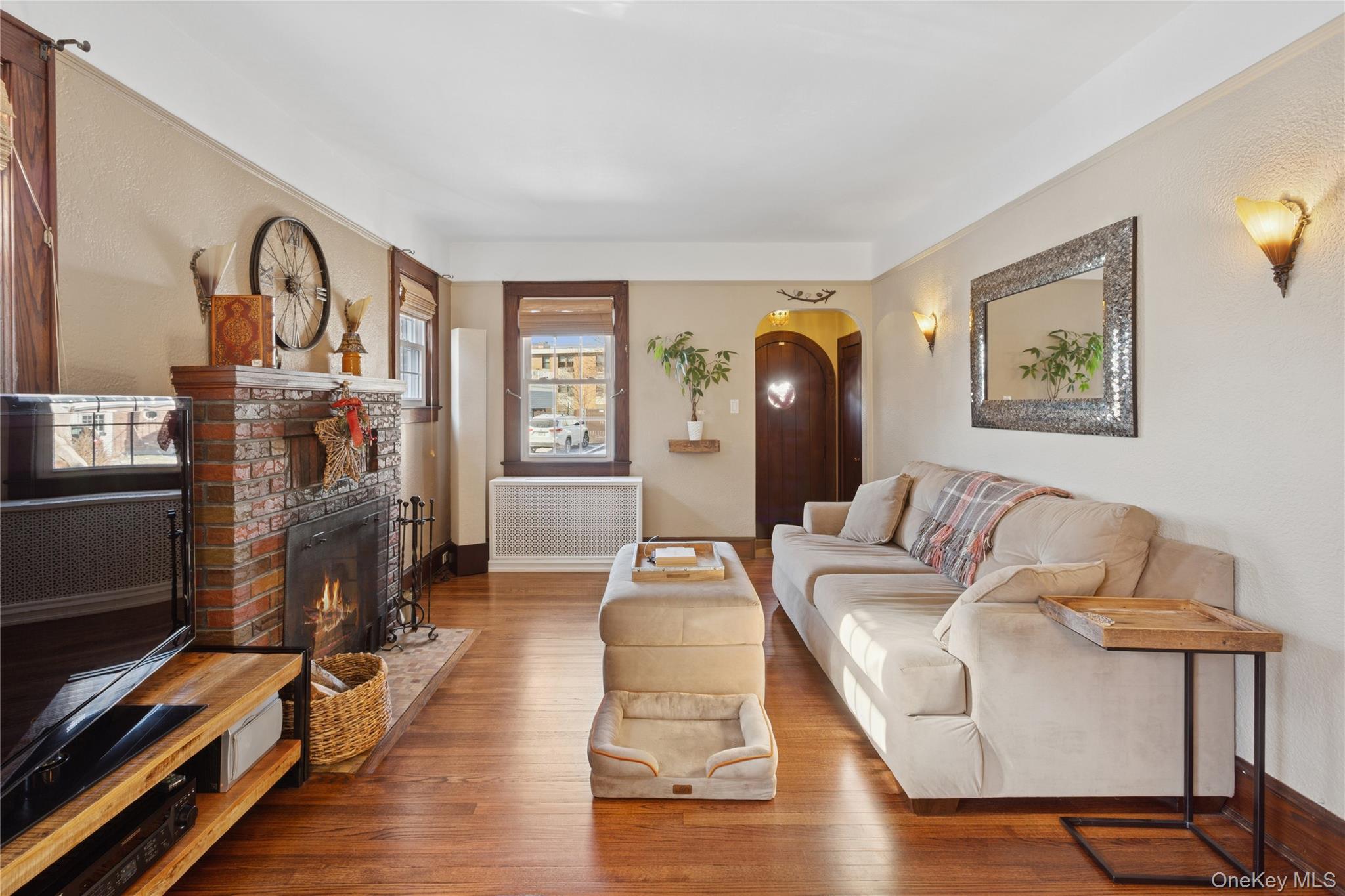 #4 photo, 15 N Oceanside Road, Rockville Centre , NY 11570