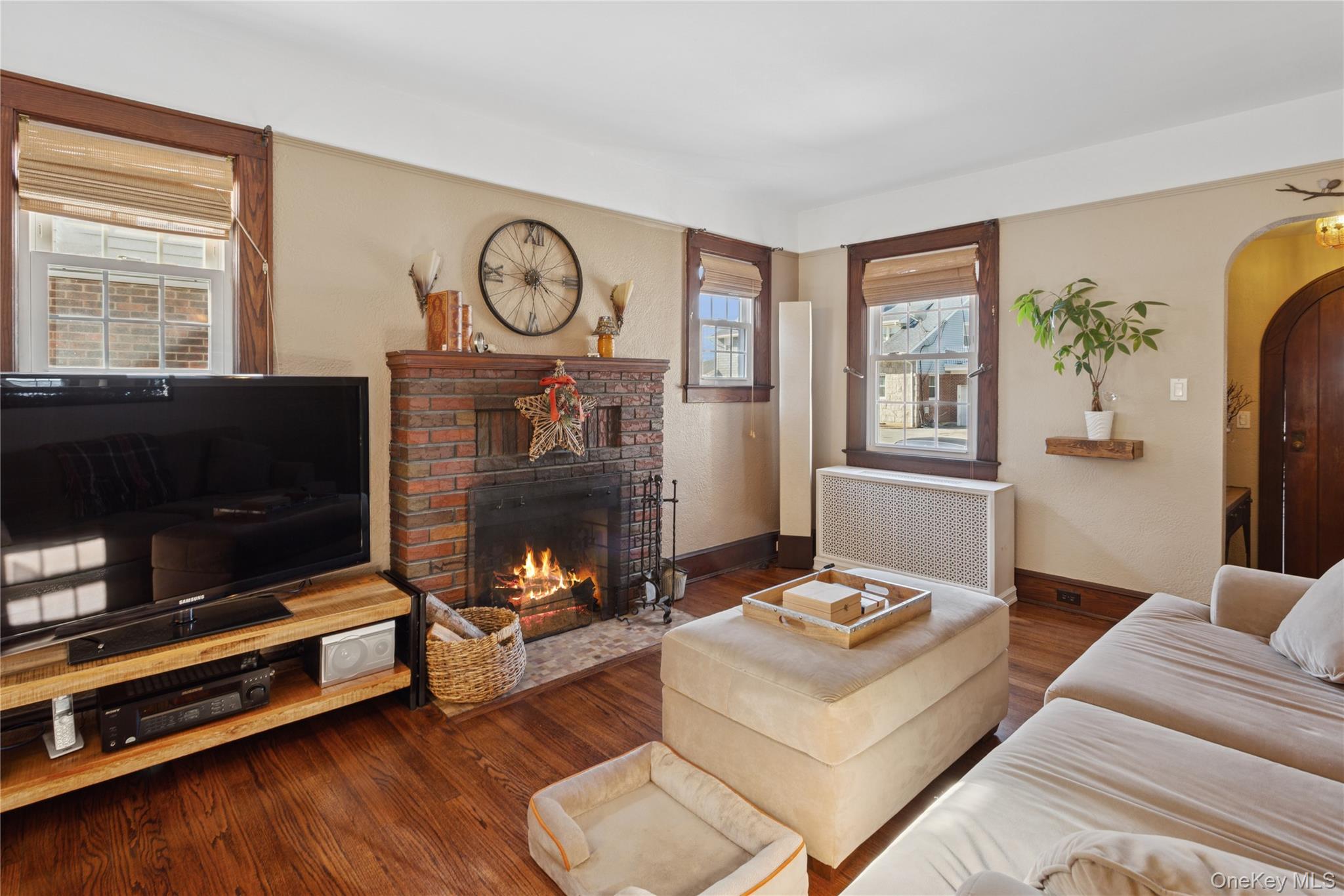 #5 photo, 15 N Oceanside Road, Rockville Centre , NY 11570