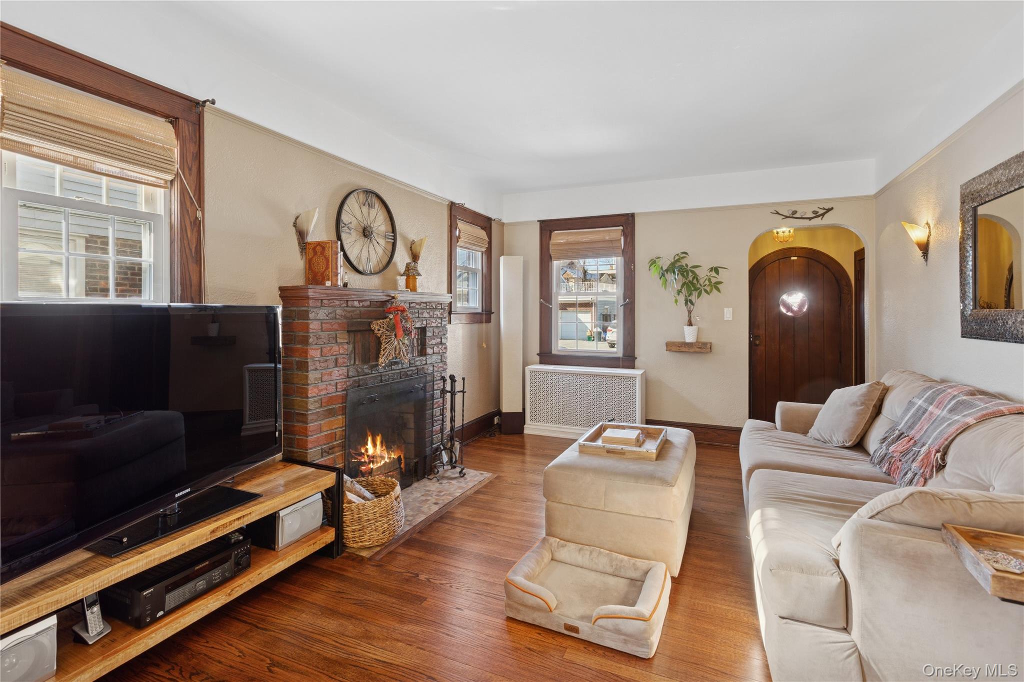 #7 photo, 15 N Oceanside Road, Rockville Centre , NY 11570