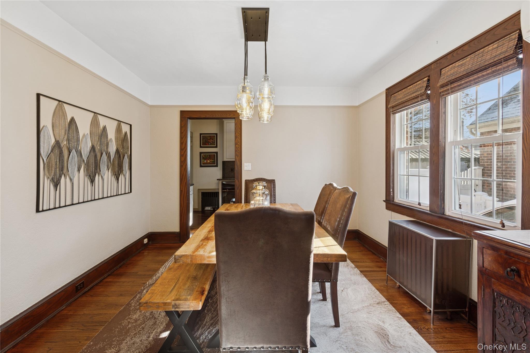 #8 photo, 15 N Oceanside Road, Rockville Centre , NY 11570