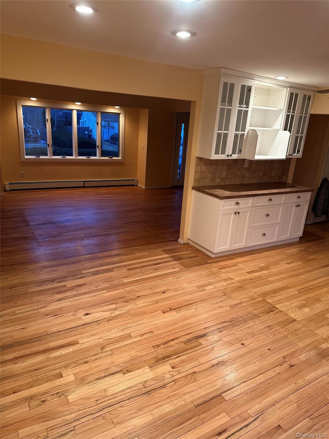 #3 photo, 72 Seminole Street, Selden , NY 11784