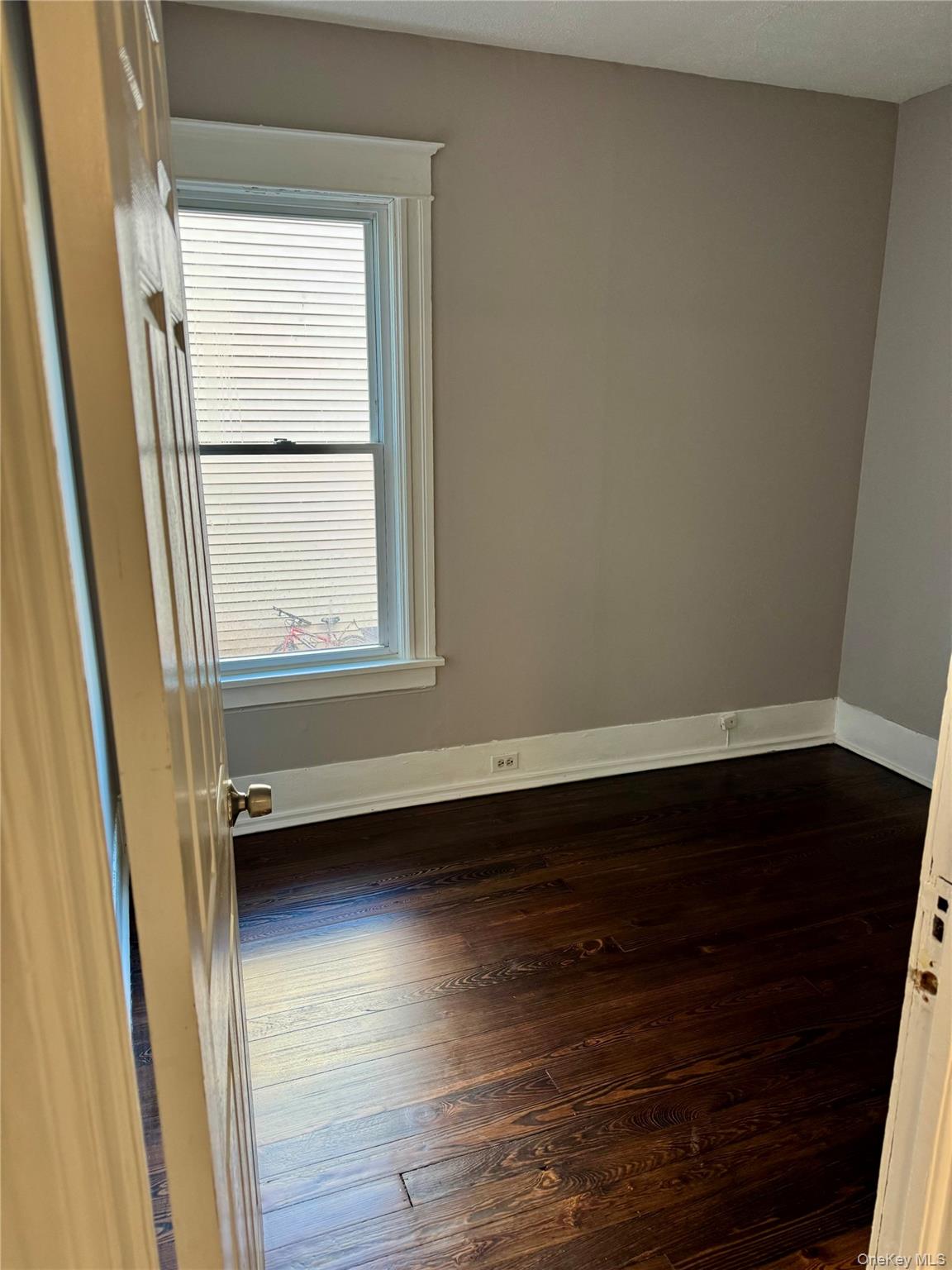 #6 photo, 39 Innis Avenue, Poughkeepsie , NY 12601