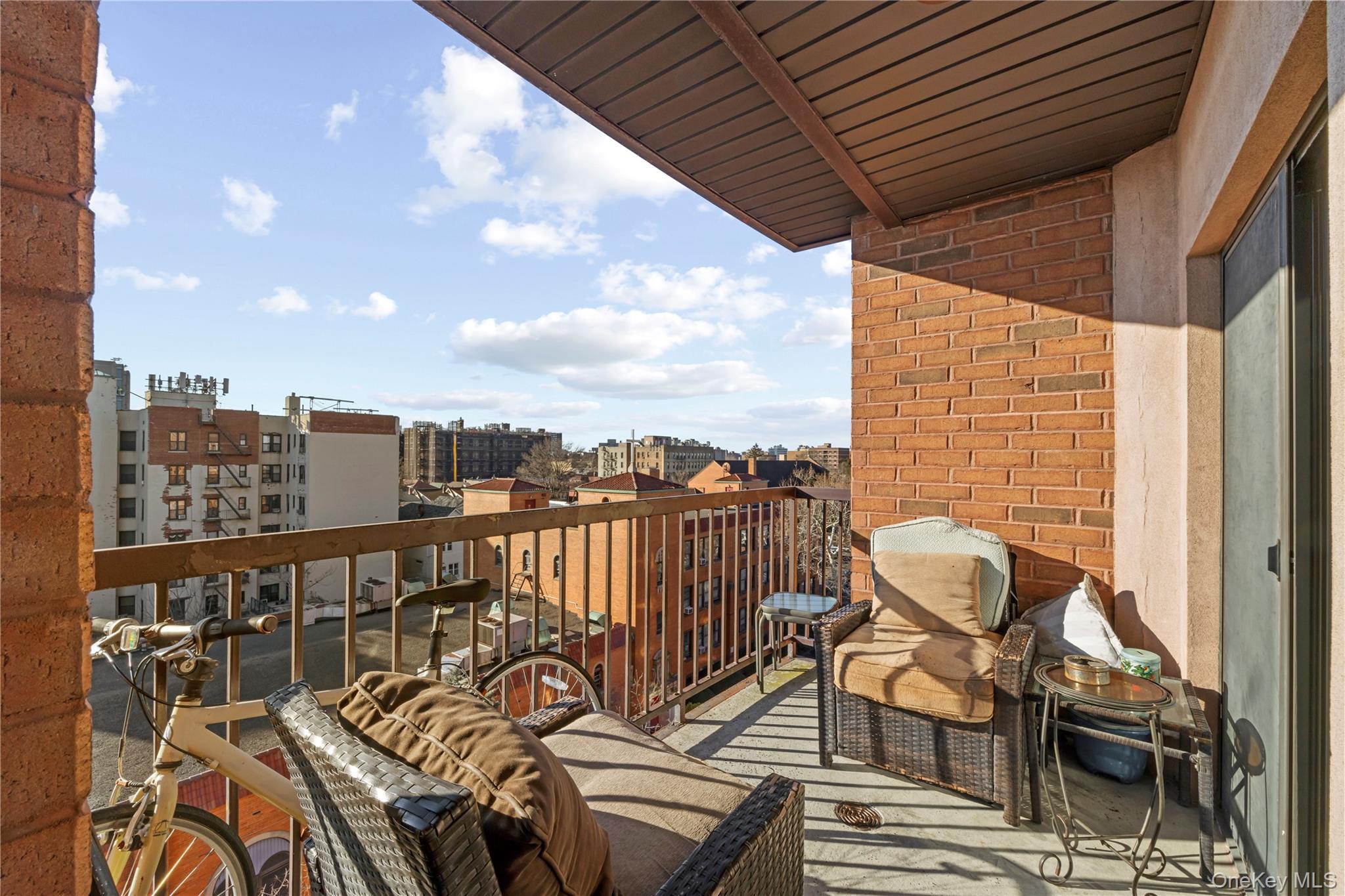 #9 photo, 1600 Parkview Avenue, 布朗士 Bronx , NY 10461