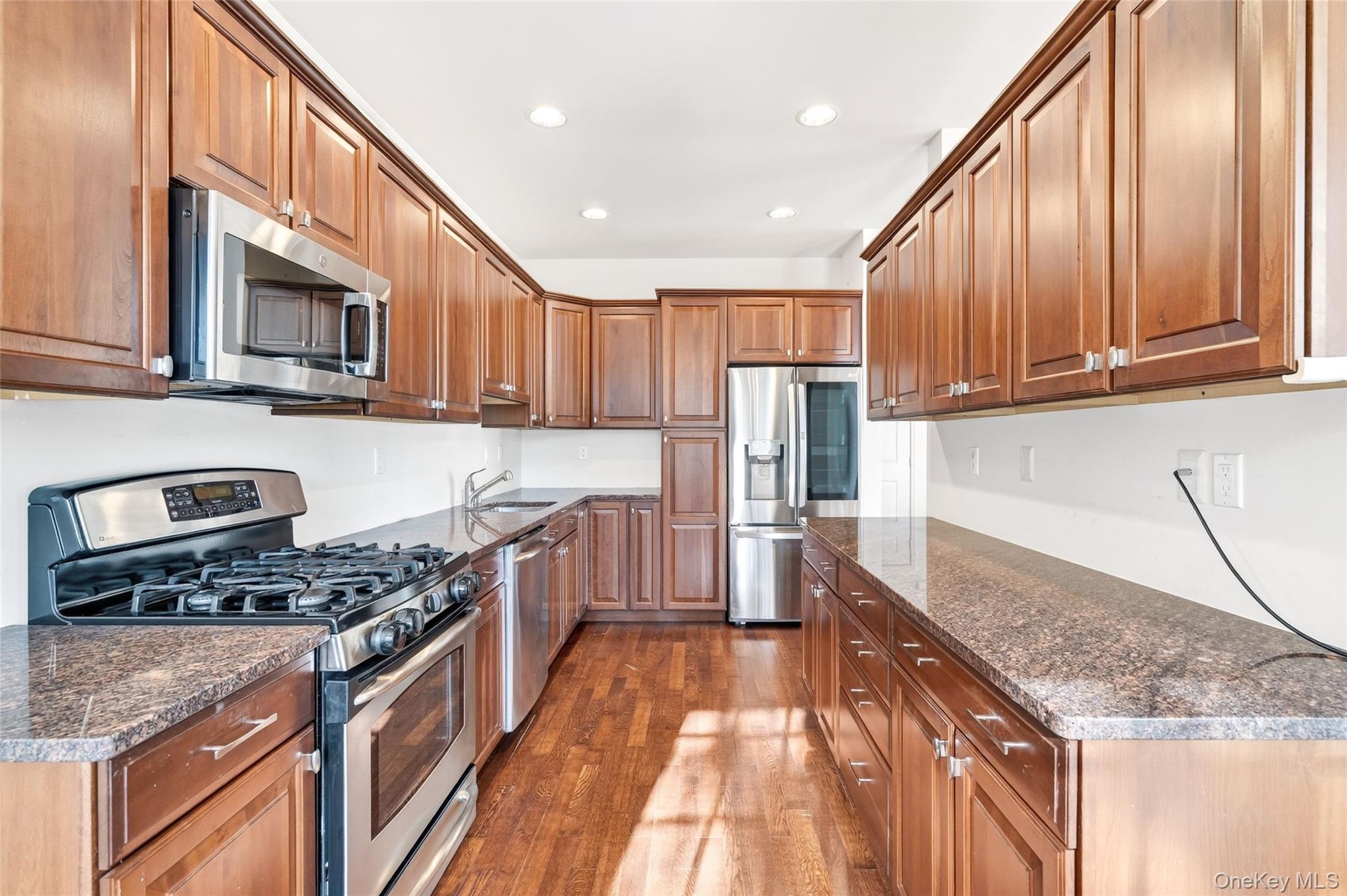 #16 photo, 9 Country Club Drive, Middletown , NY 10940